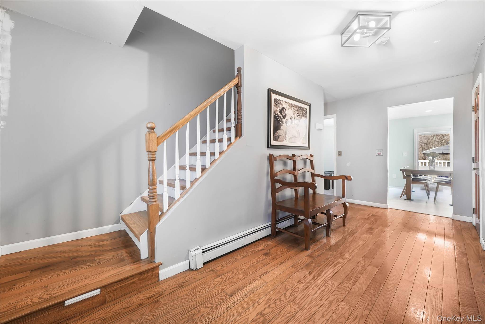 5 Bedroom Home for Sale in Warwick - New York - USA - 4