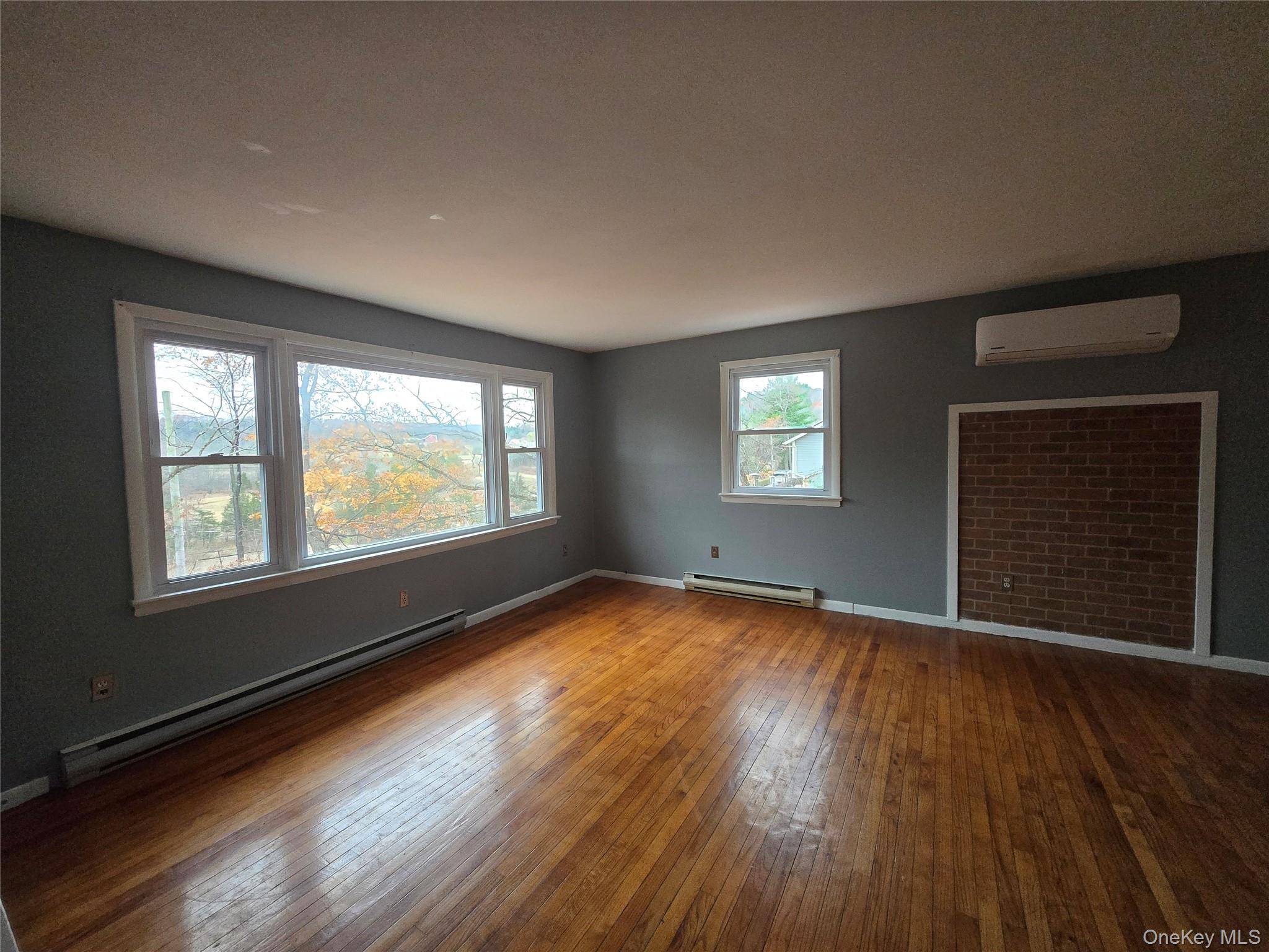Hogar con 6 Dormitorios en Venta en Flórida - Nueva York - EE. UU. - 3