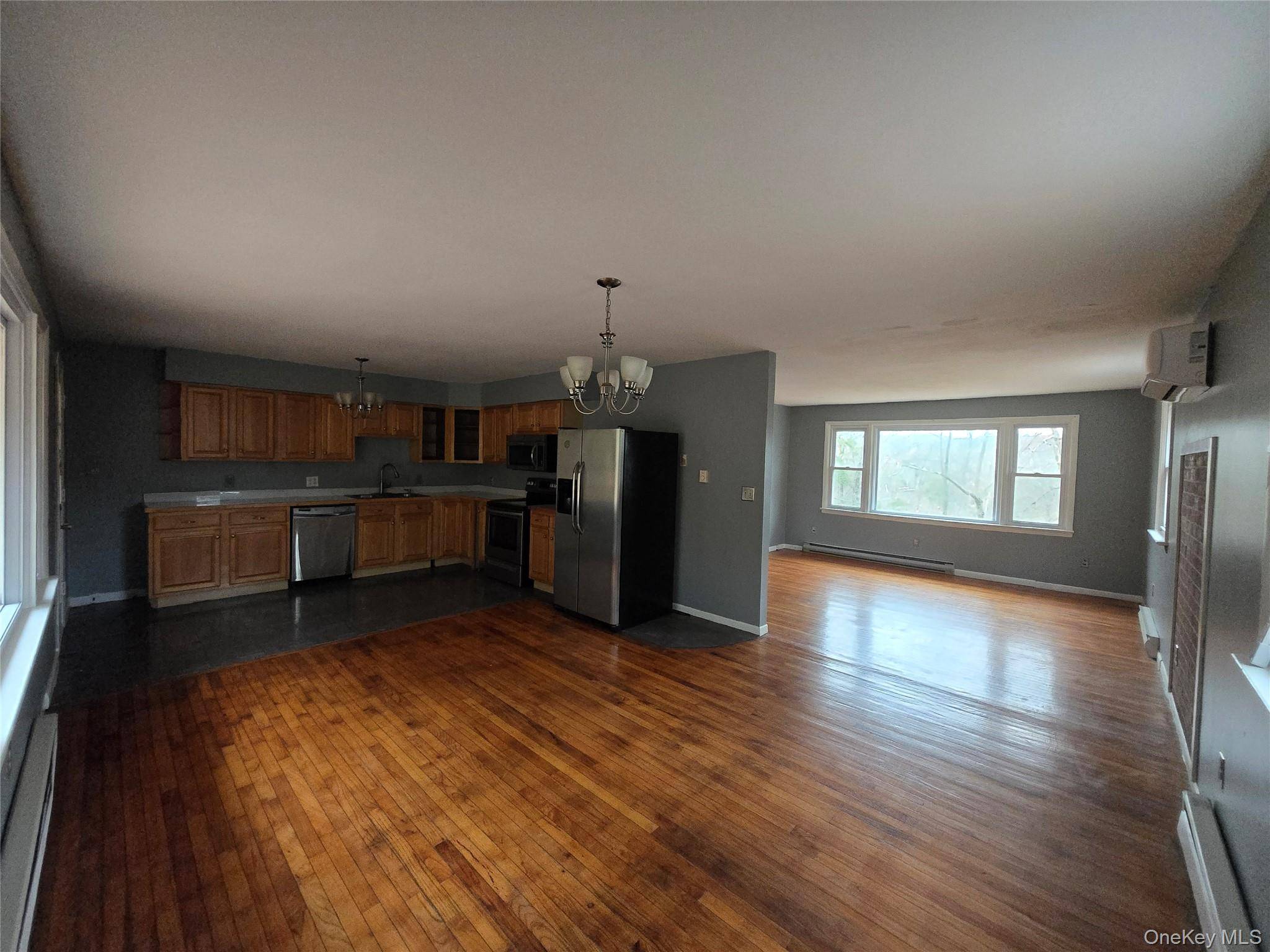 Hogar con 6 Dormitorios en Venta en Flórida - Nueva York - EE. UU. - 4