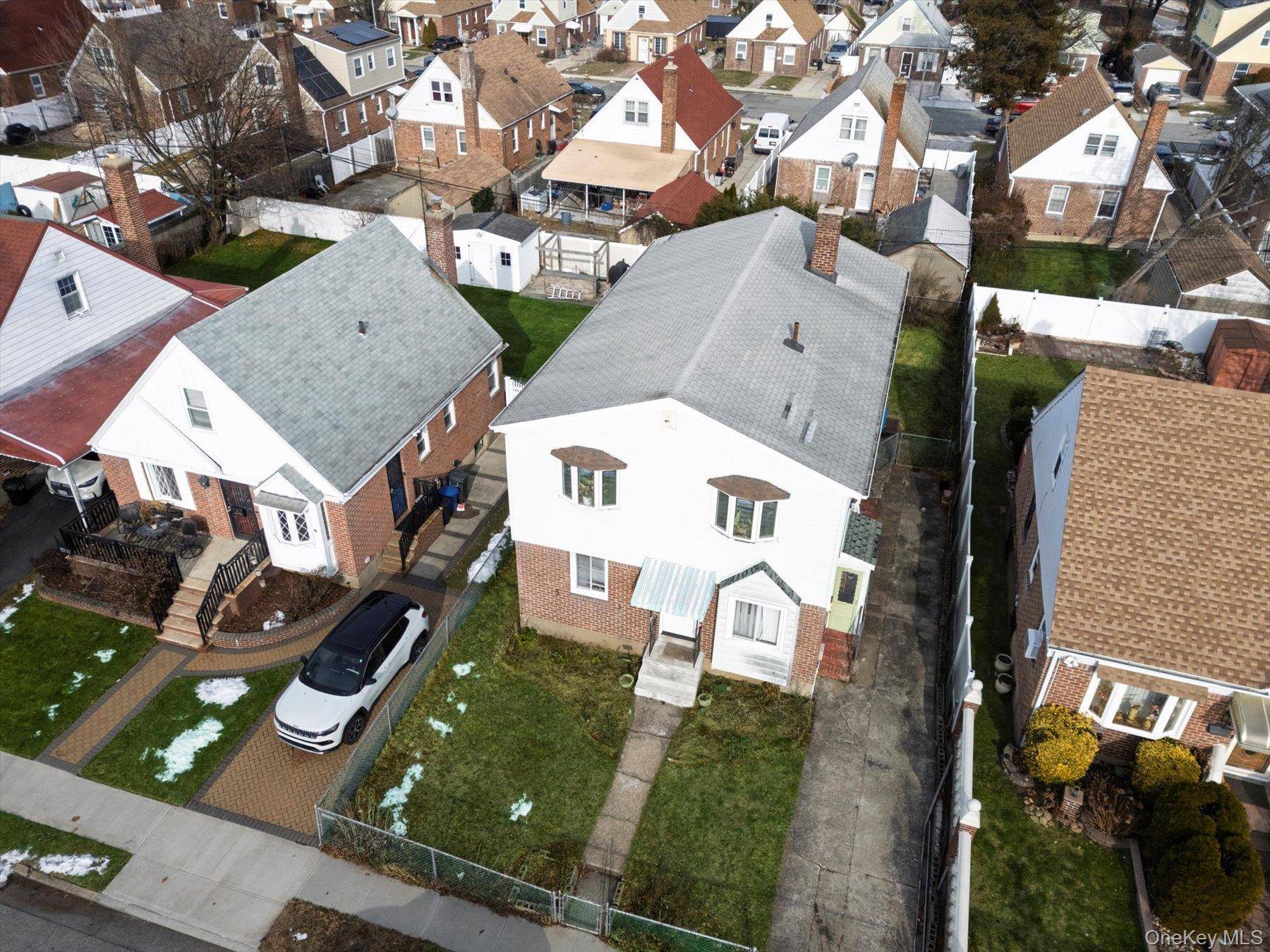 Casa com 6 Quartos à Venda em Queens Village - Nova Iorque - EUA - 3