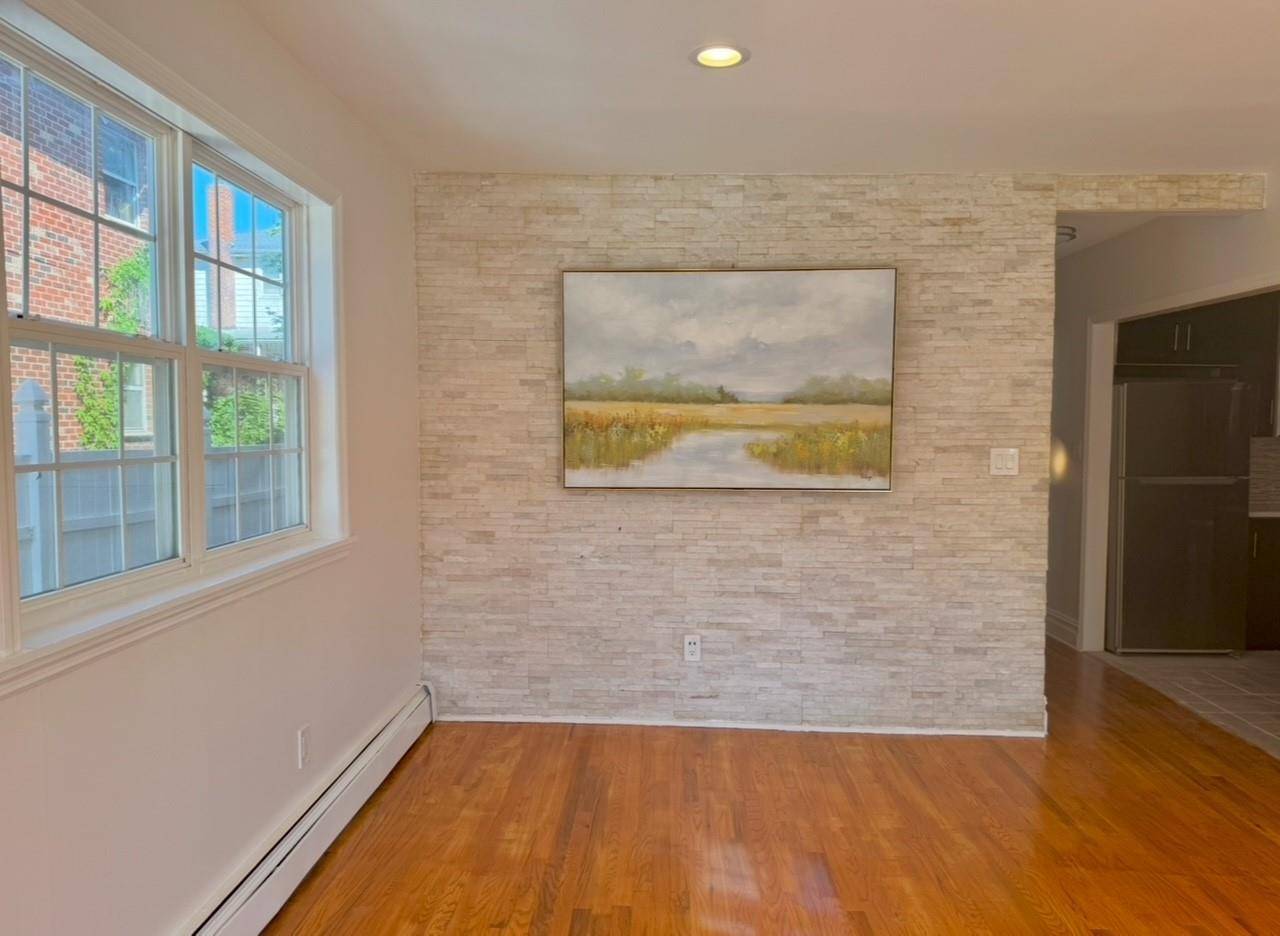 Casa com 6 Quartos à Venda em Queens Village - Nova Iorque - EUA - 6