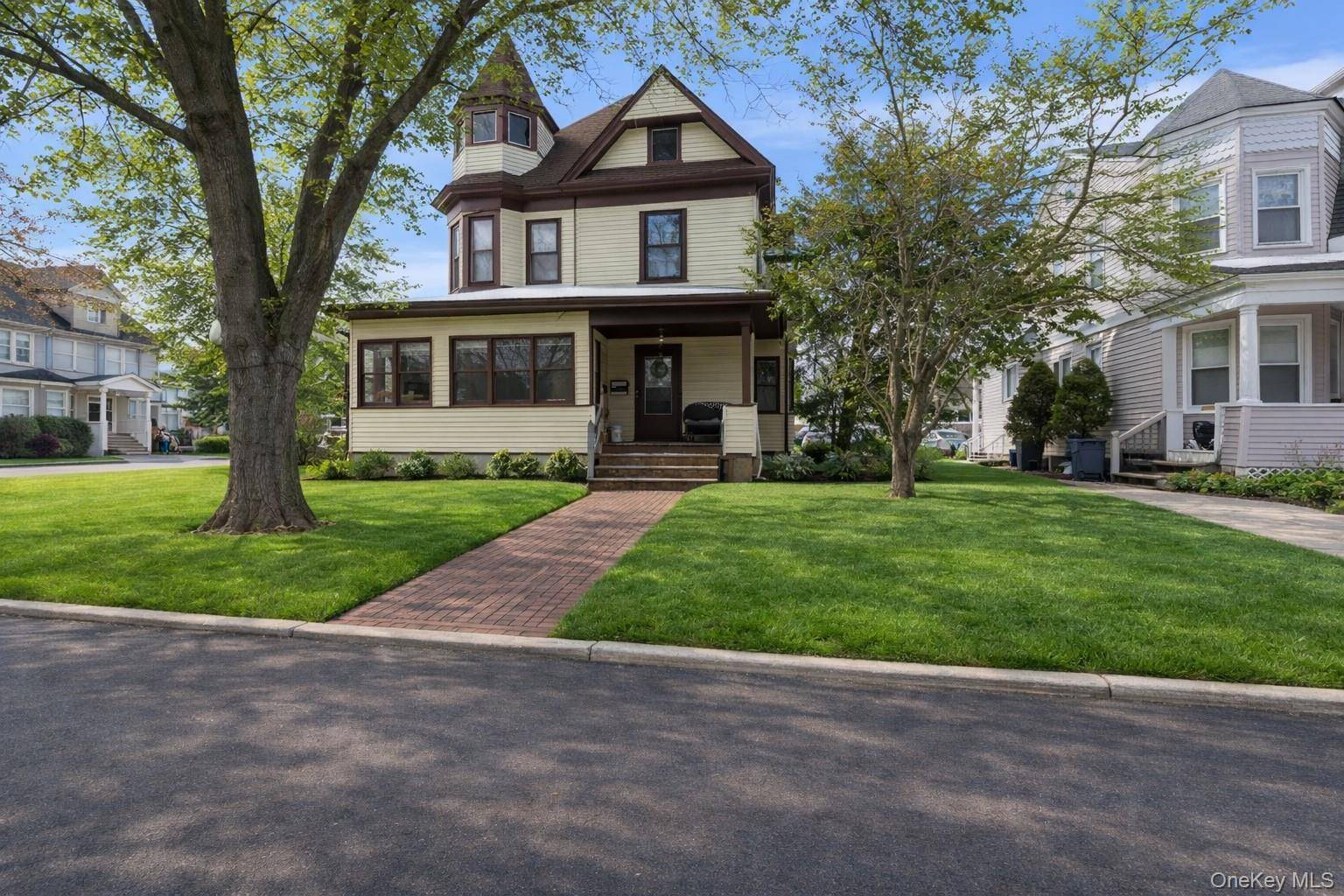 Casa com 6 Quartos à Venda em Suffern - Nova Iorque - EUA - 5