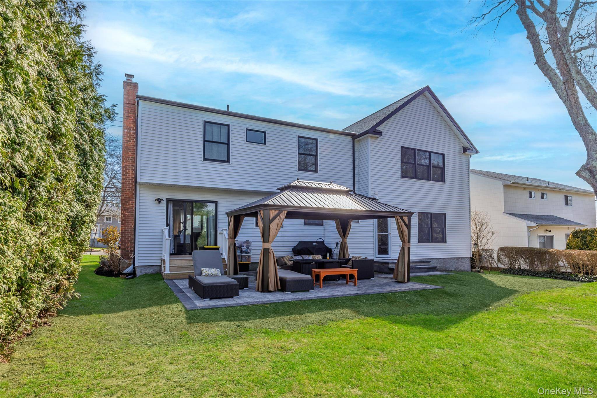 Casa com 6 Quartos à Venda em Syosset - Nova Iorque - EUA - 3