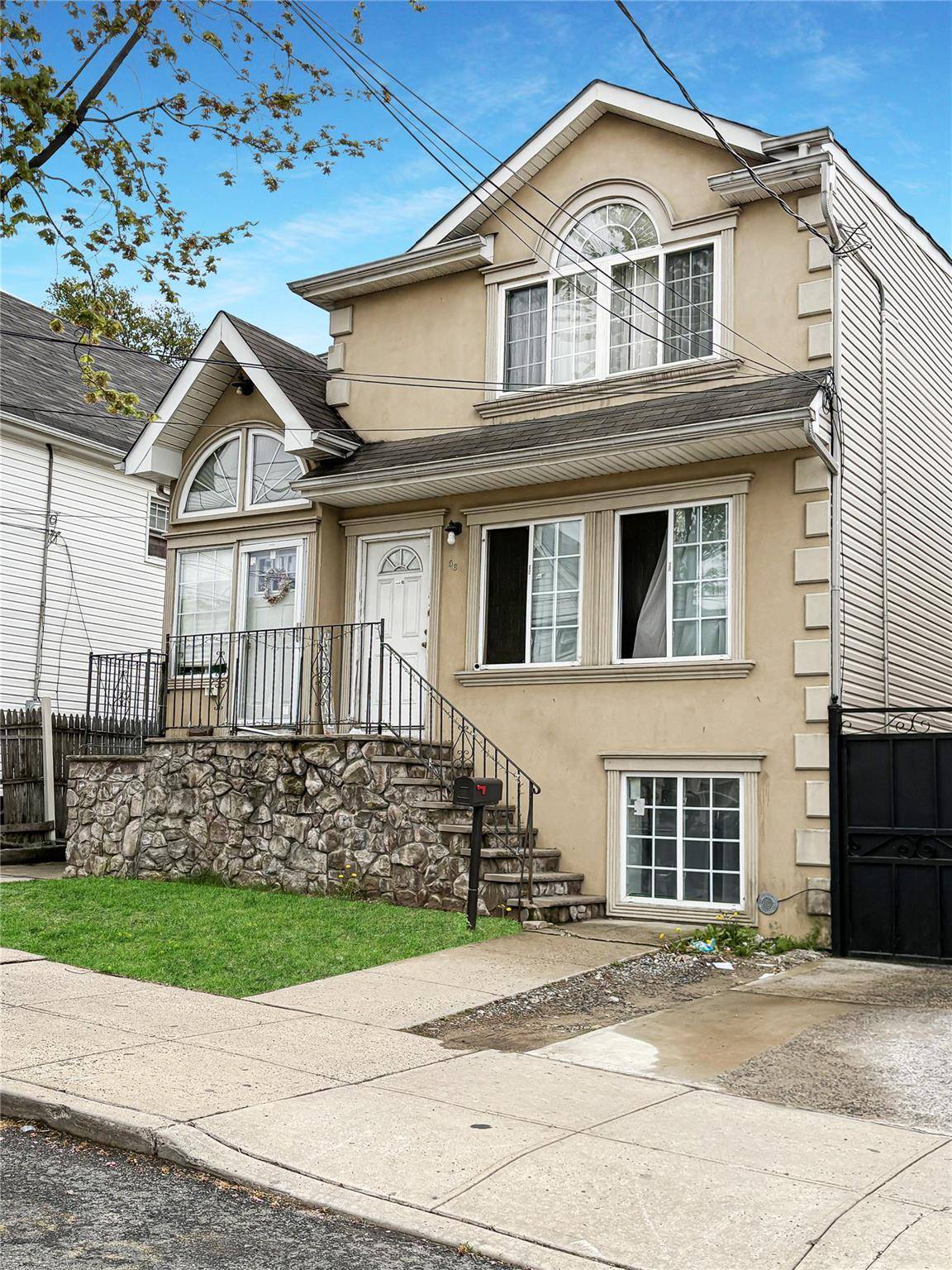 Casa com 7 Quartos à Venda em Staten Island - Nova Iorque - EUA - 4