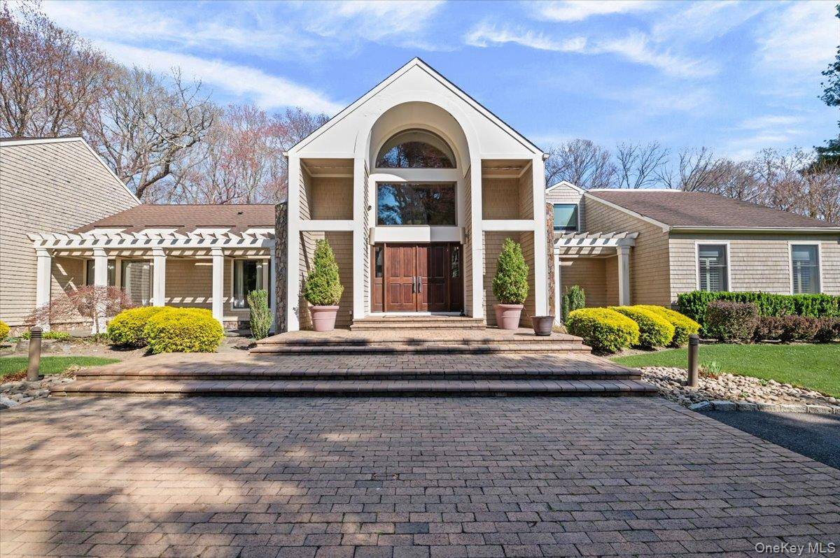 Casa com 7 Quartos à Venda em Syosset - Nova Iorque - EUA - 2