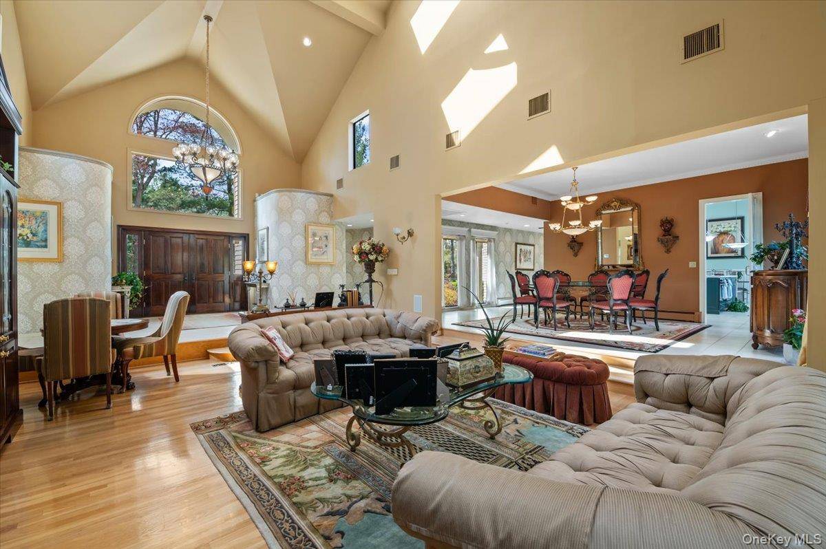 Casa com 7 Quartos à Venda em Syosset - Nova Iorque - EUA - 6