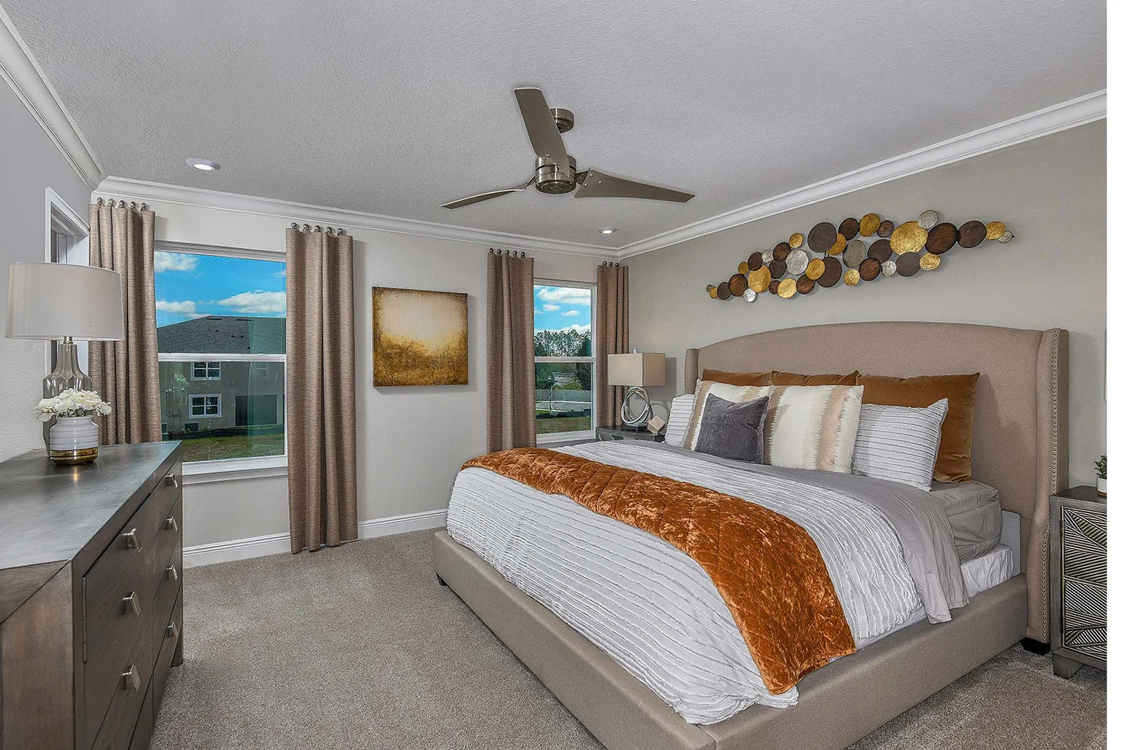Casa de 3 Dormitórios à Venda em Carrollwood - 7