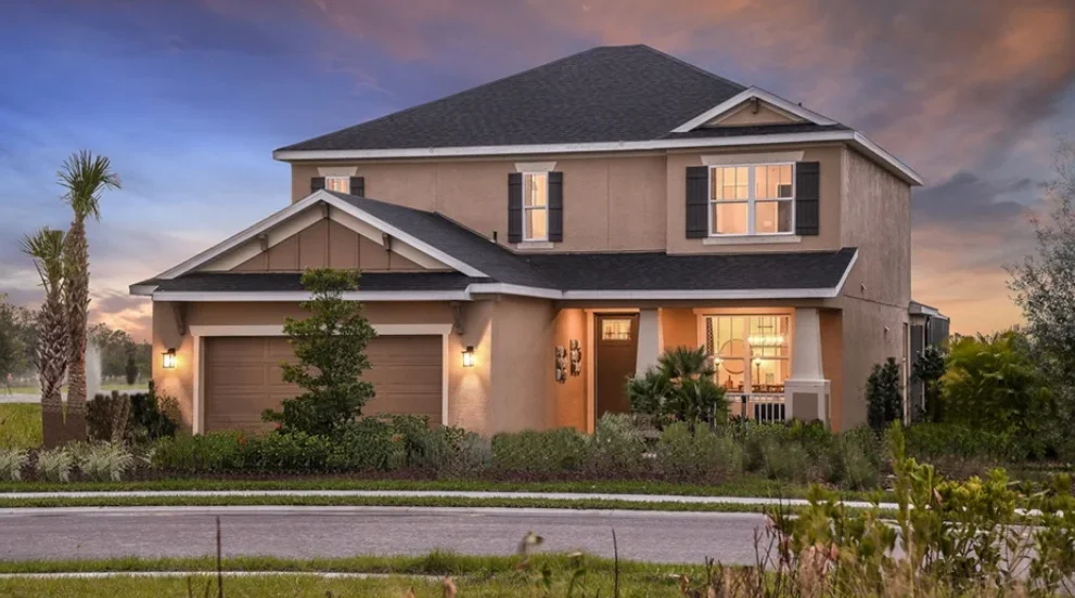 Casa de 3 Dormitórios à Venda em Clermont – Flórida – FL - 2