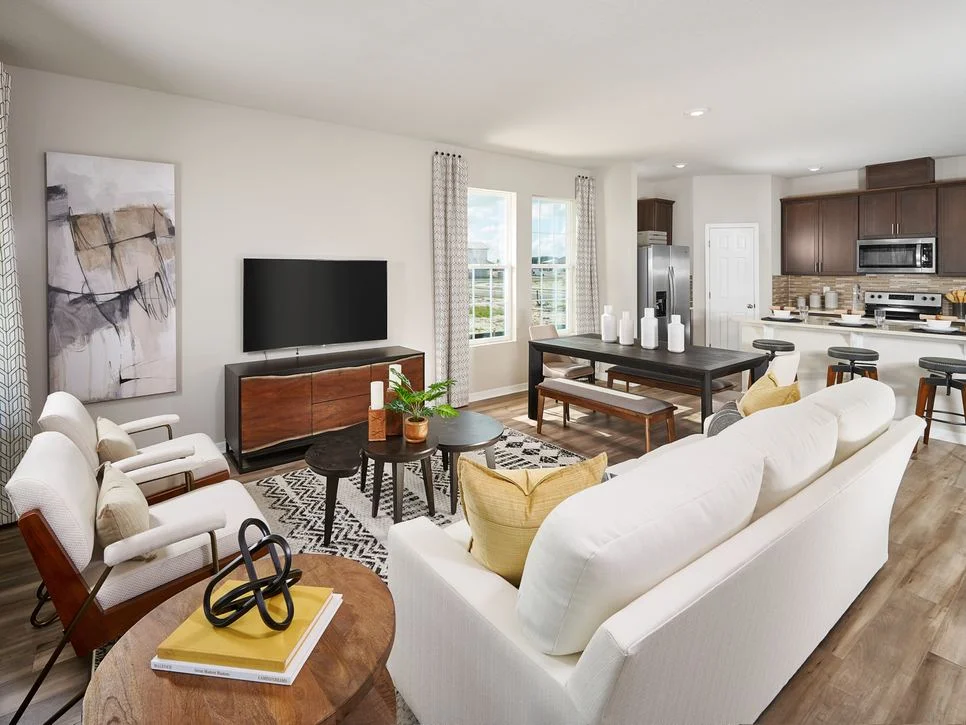 Casa de 3 Dormitorios en Venta en Winter Garden - 2
