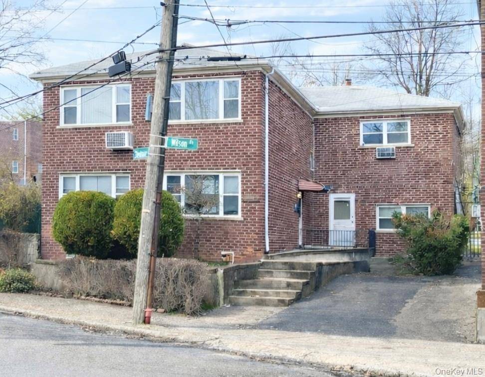Casa de 4 Dormitorios en Venta en Bronx – Allerton Ave. - 1