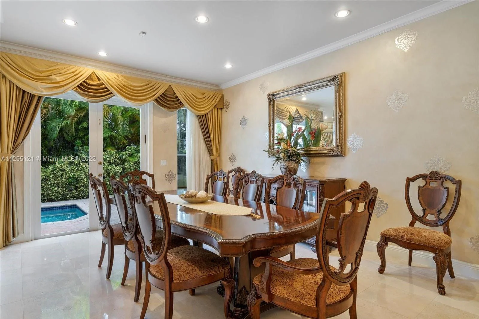 Maison 4 Chambres à Vendre à Miami, FL – 3733 NE 201st St – Florida – FL - 6