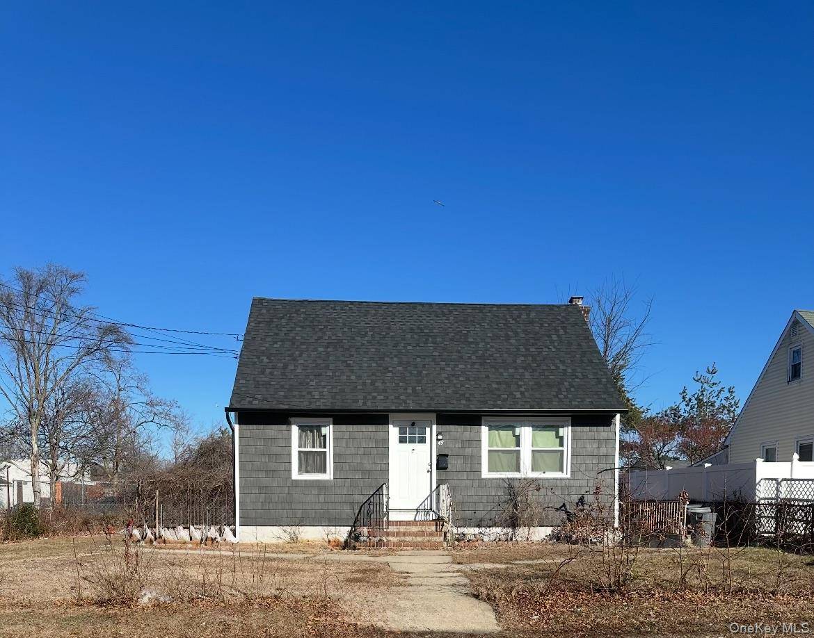 Casa de 4 Dormitorios en Venta en Wyandanch – NY - 1