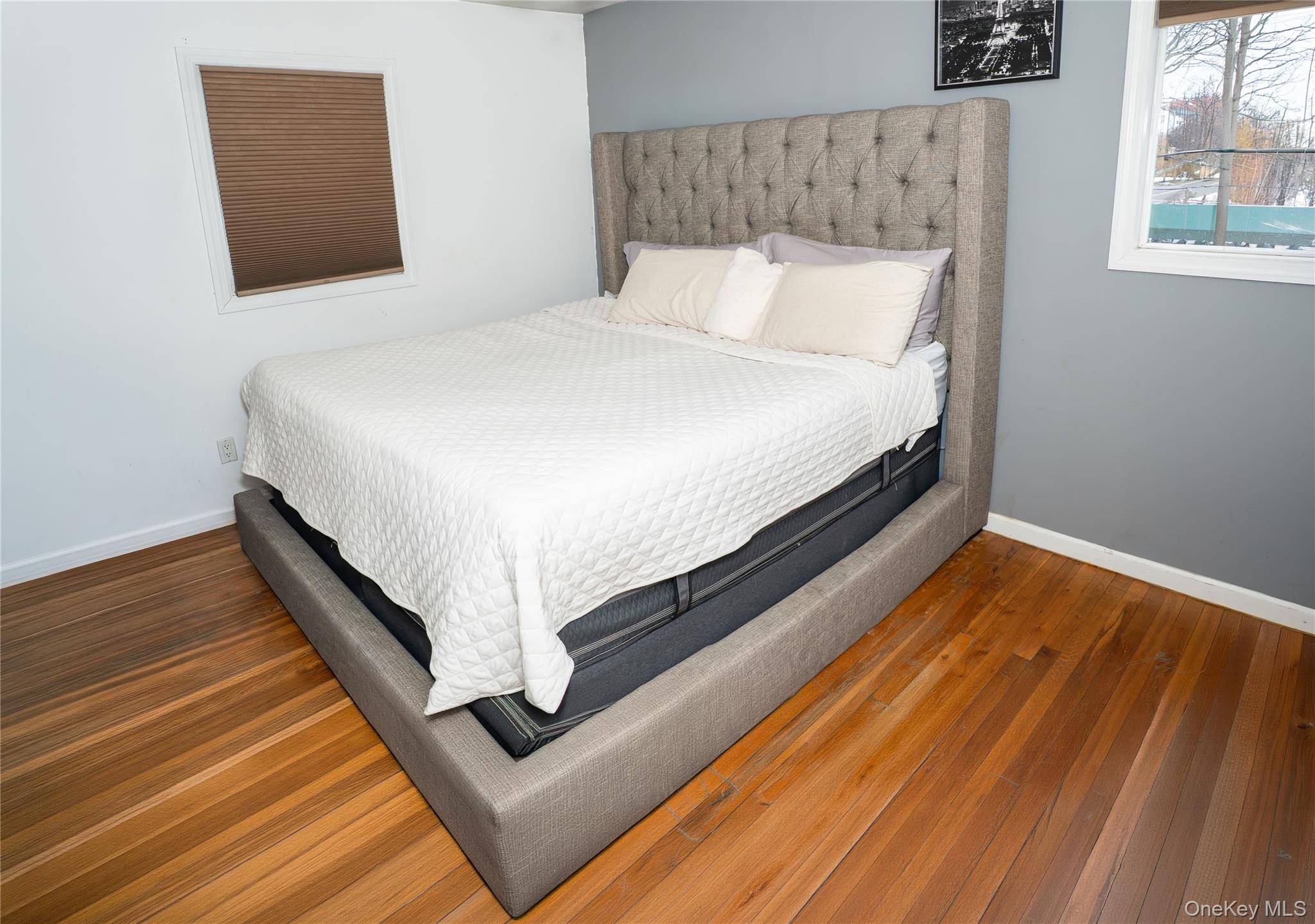 Casa de 5 Dormitorios en Venta en Holbrook, NY – Church ST - 8