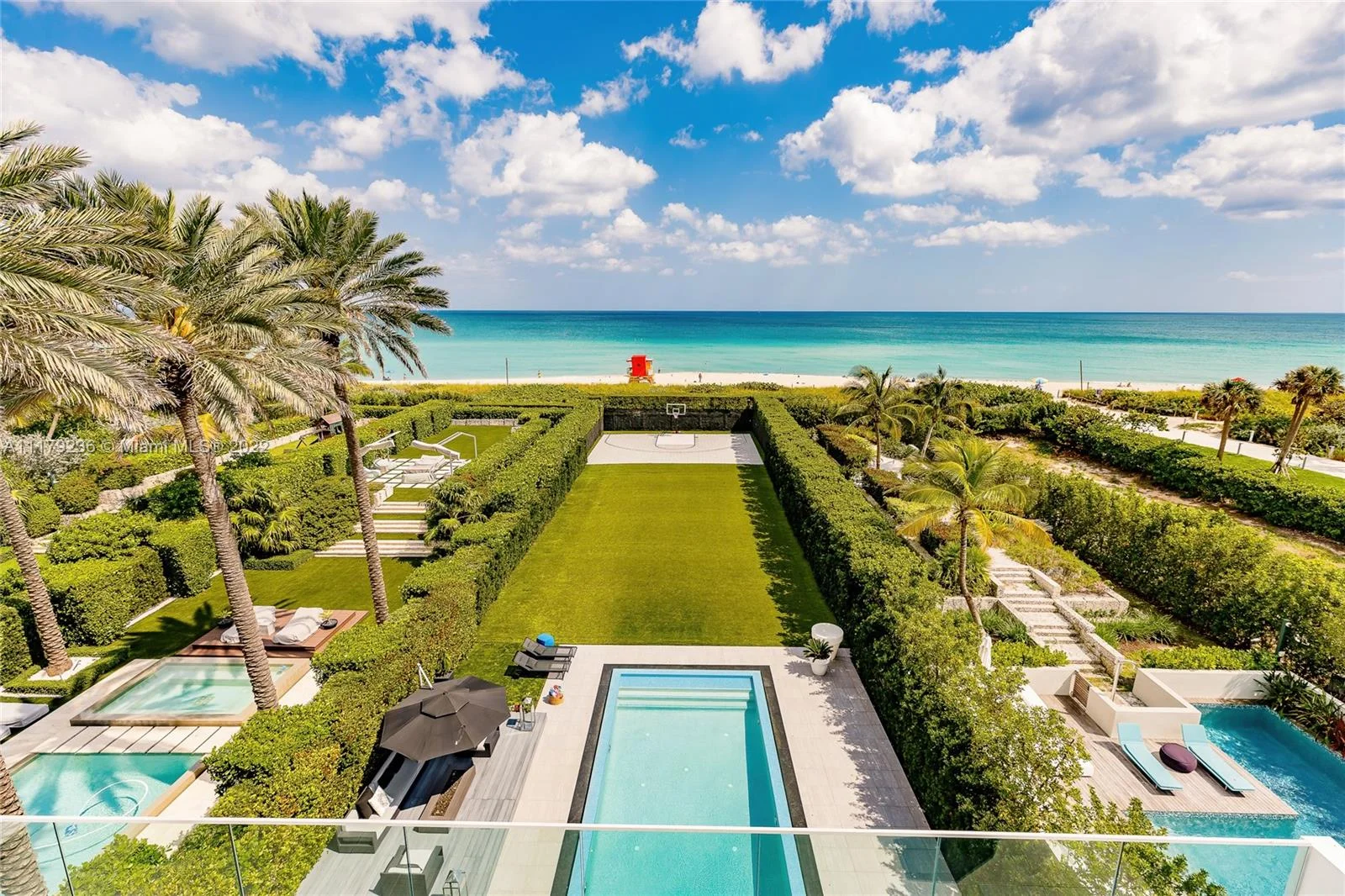 Casa de 5 Dormitórios à Venda na Atlantic Way – Miami – FL - 3