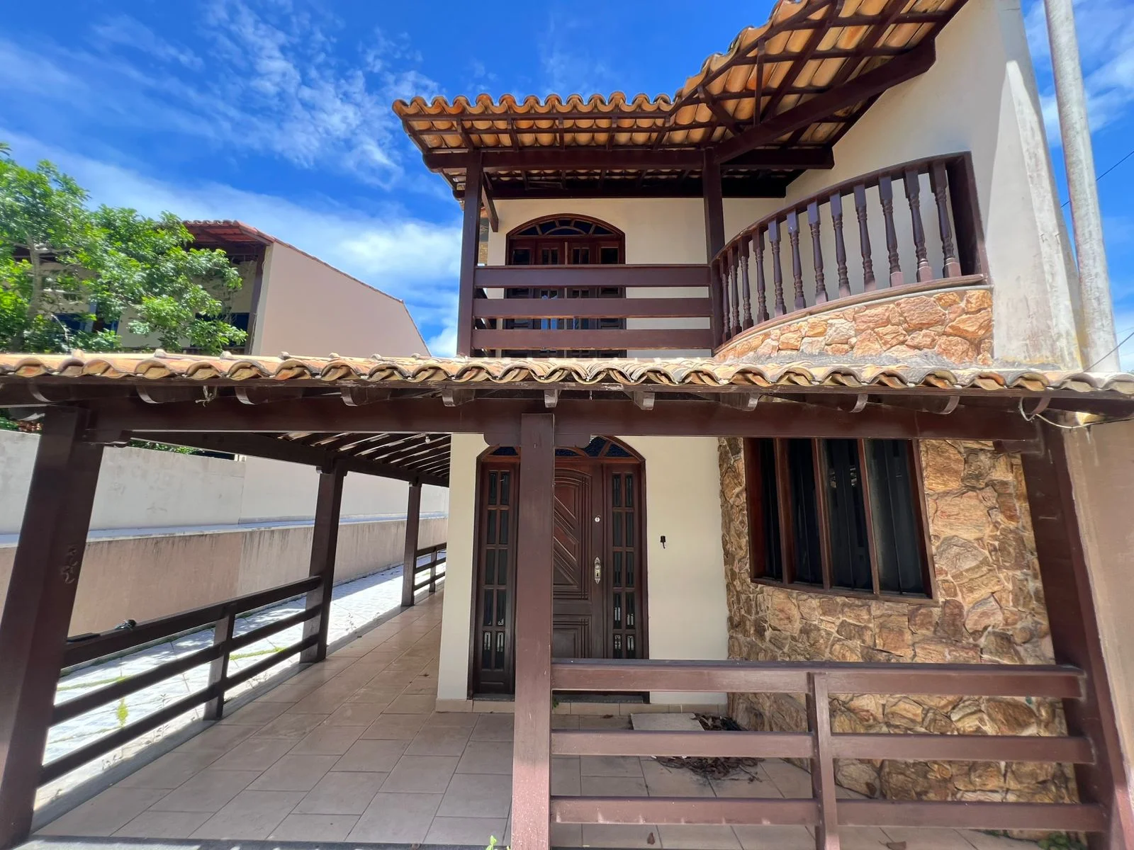 Casa de 6 Dormitórios à Venda na Enseada Azul – Guarapari – ES - 3