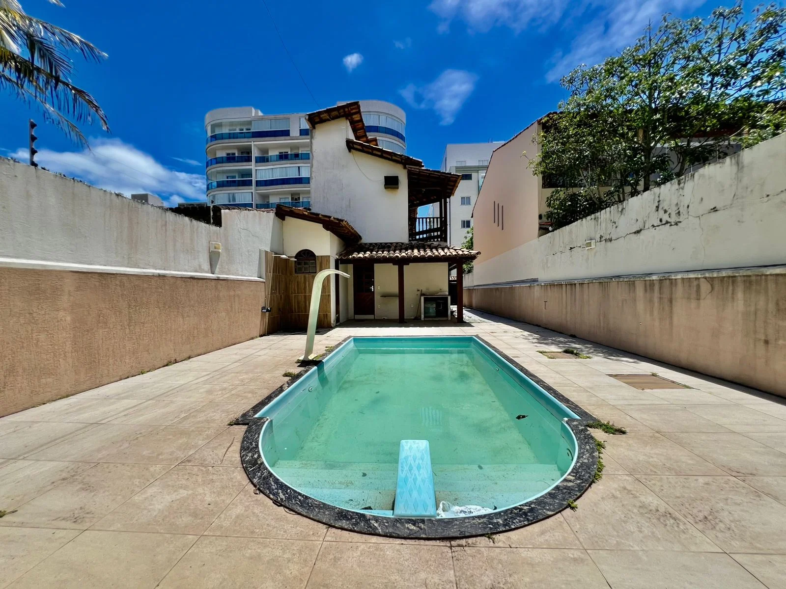 Casa de 6 Dormitórios à Venda na Enseada Azul – Guarapari – ES - 7