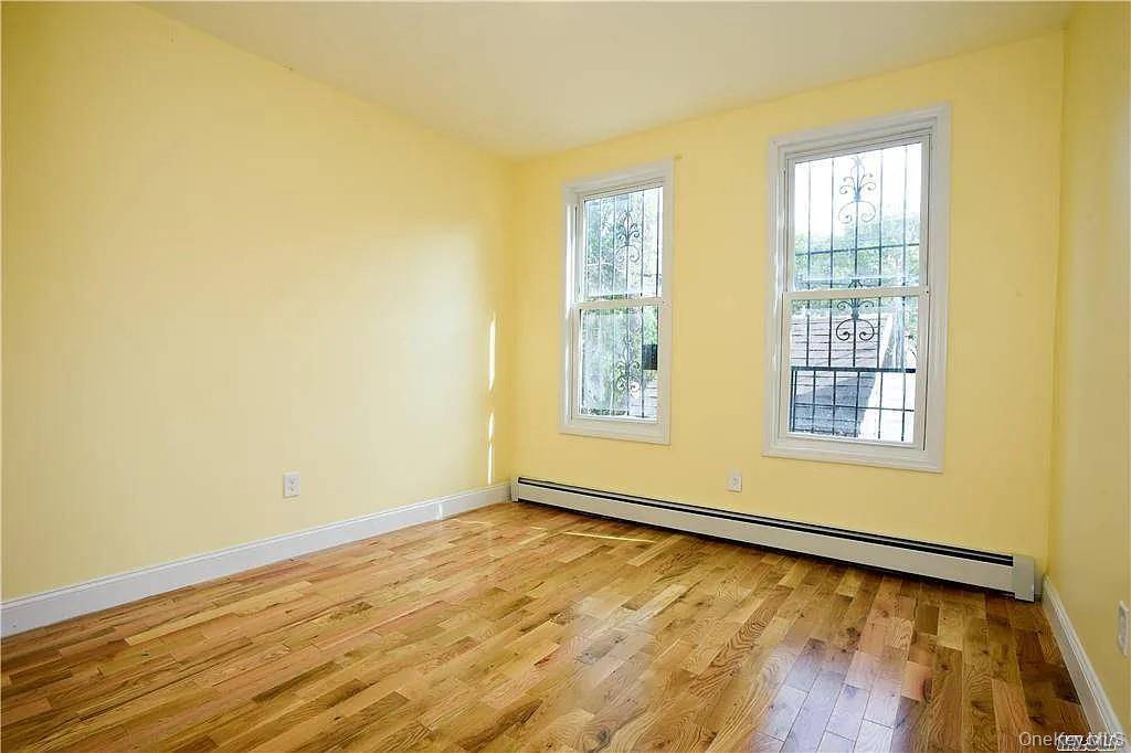 Casa de 7 Dormitorios en Venta en Brooklyn – NY - 4