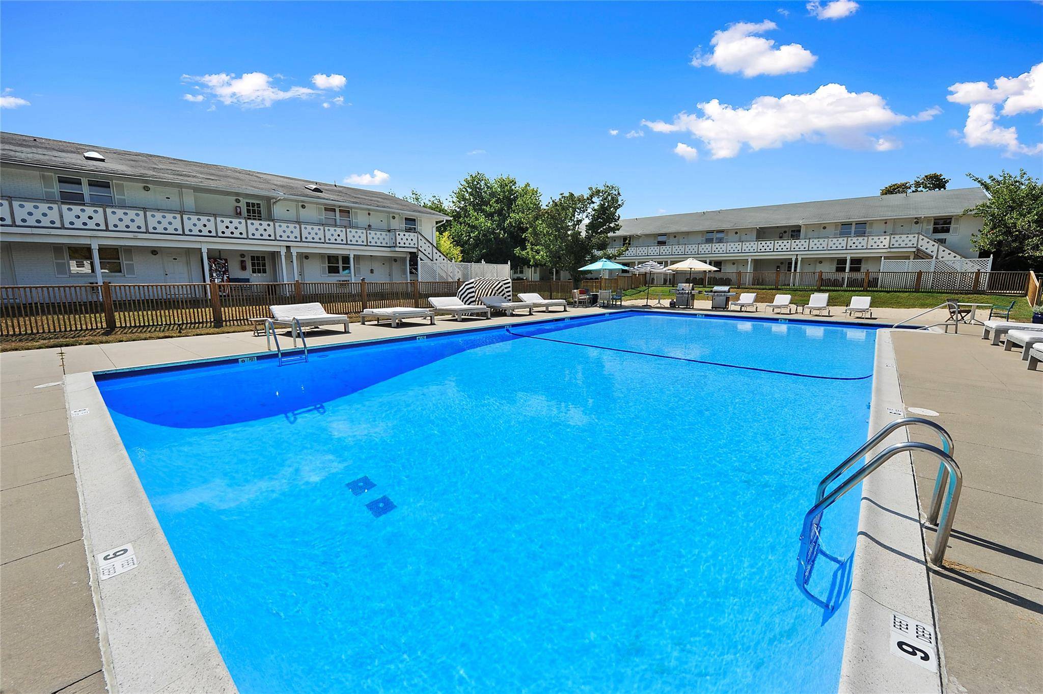 Hotel en Venta en Southampton - 3
