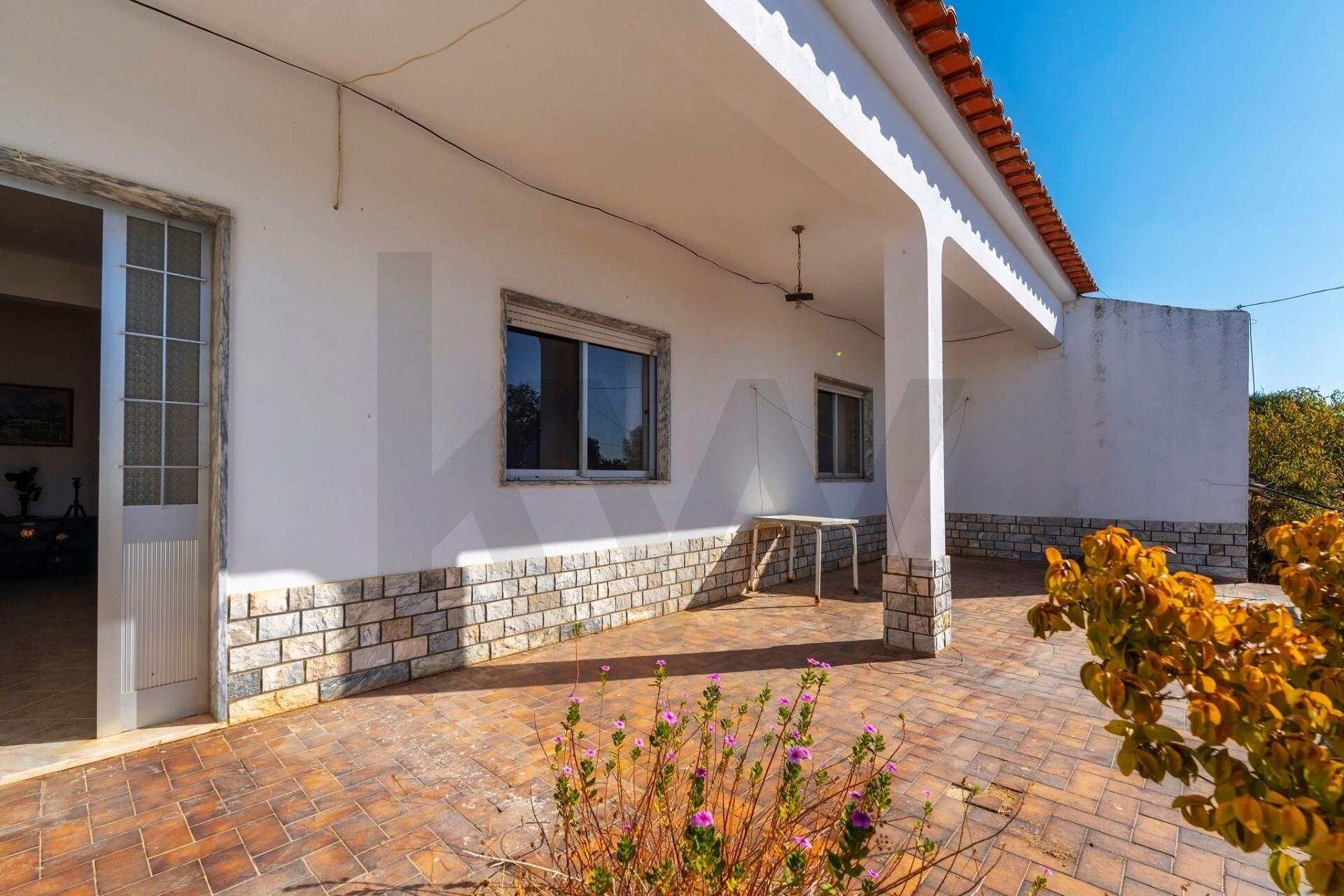 Moradia T4 à Venda em Salema - Faro - Portugal - 5