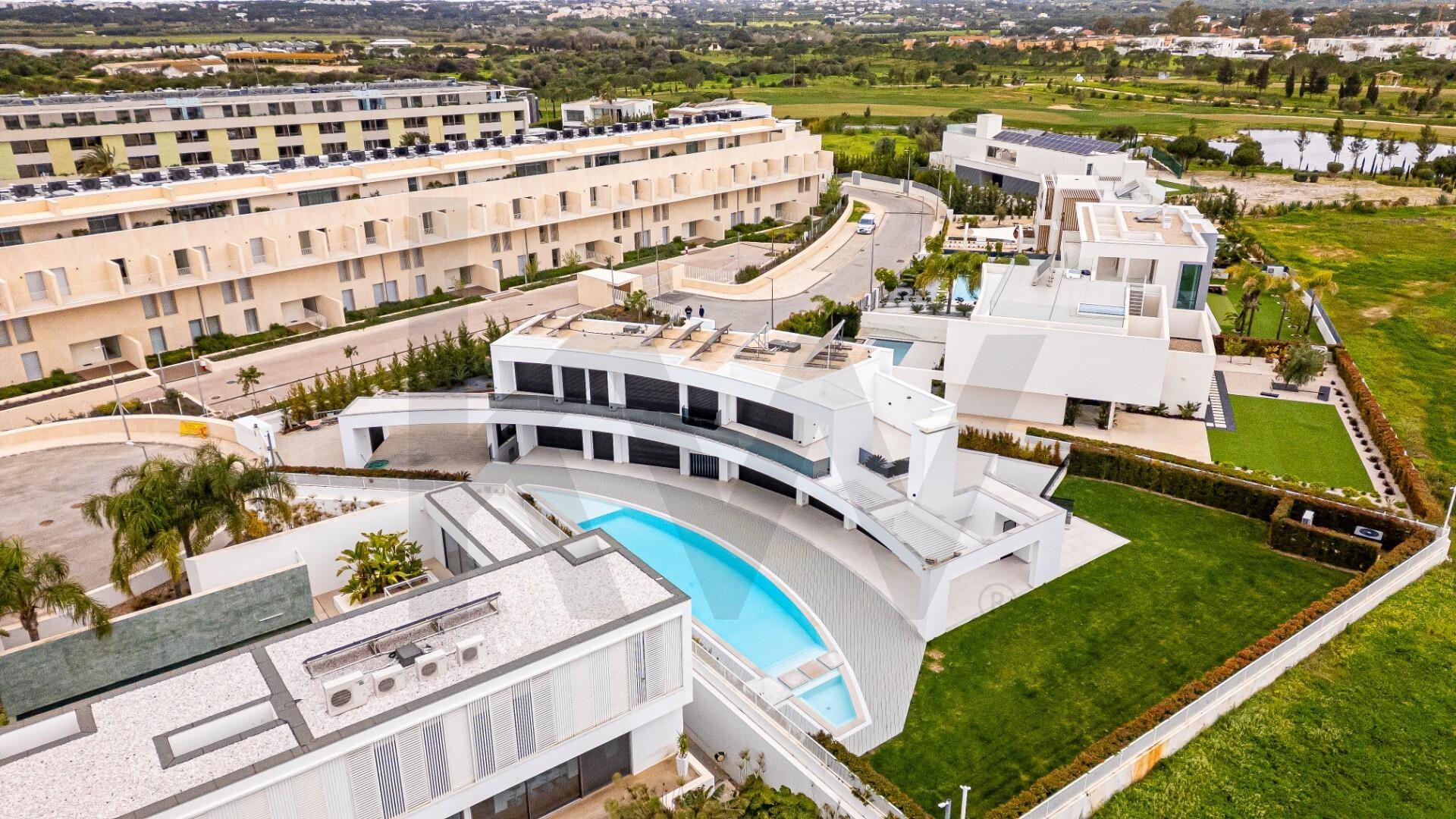 5 Bedroom Home for Sale in Vilamoura - Faro - Portugal - 5