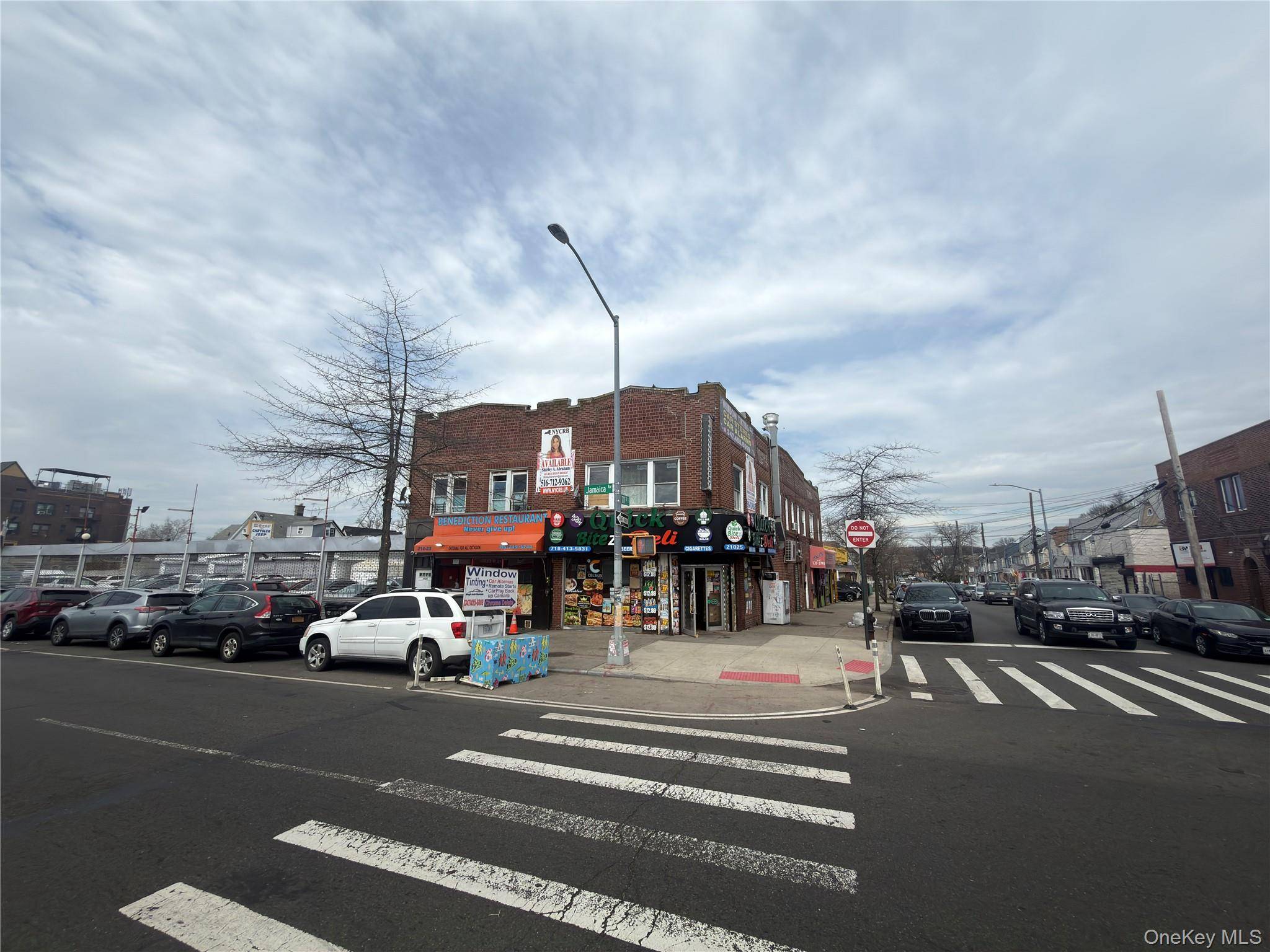 Immeuble à Vendre à Queens Village - New York - États-Unis - 5