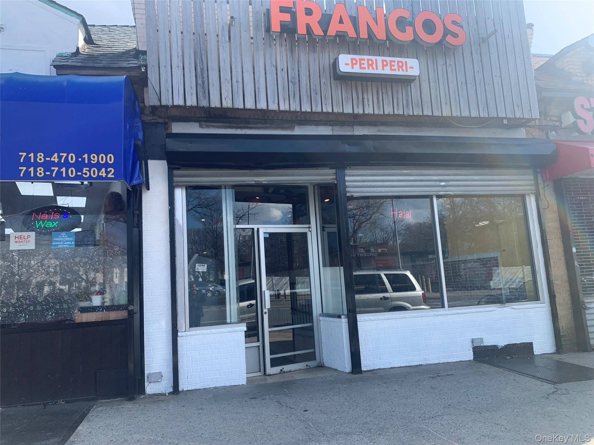 Building for Sale in Queens Village - New York - USA - 3