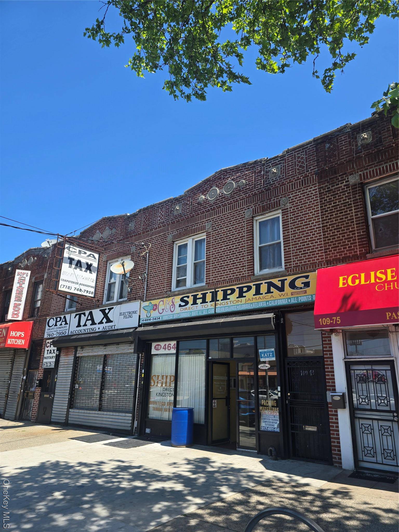 Edificio en Venta en Queens Village - Nueva York - EE. UU. - 1