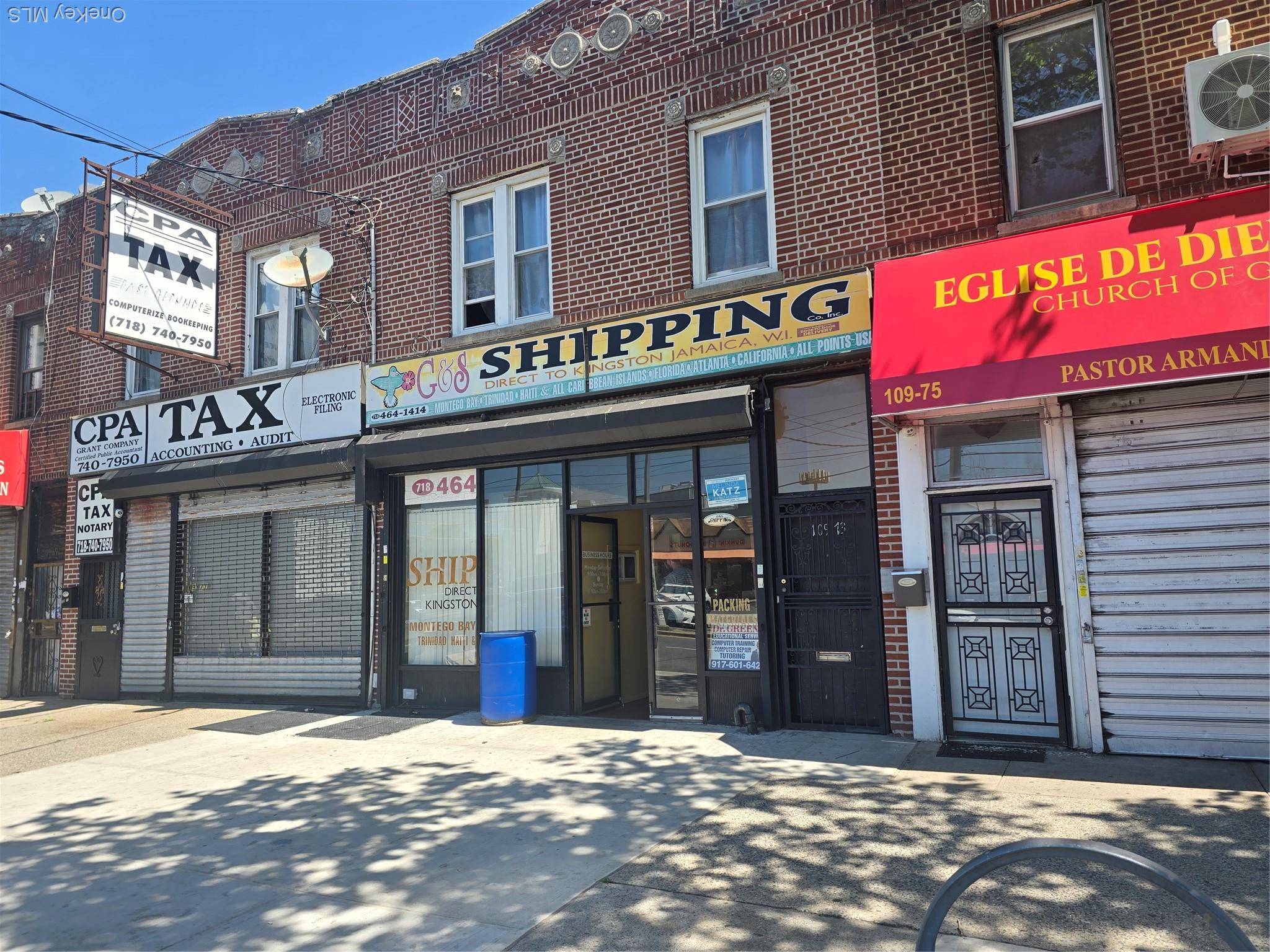 Edificio en Venta en Queens Village - Nueva York - EE. UU. - 2