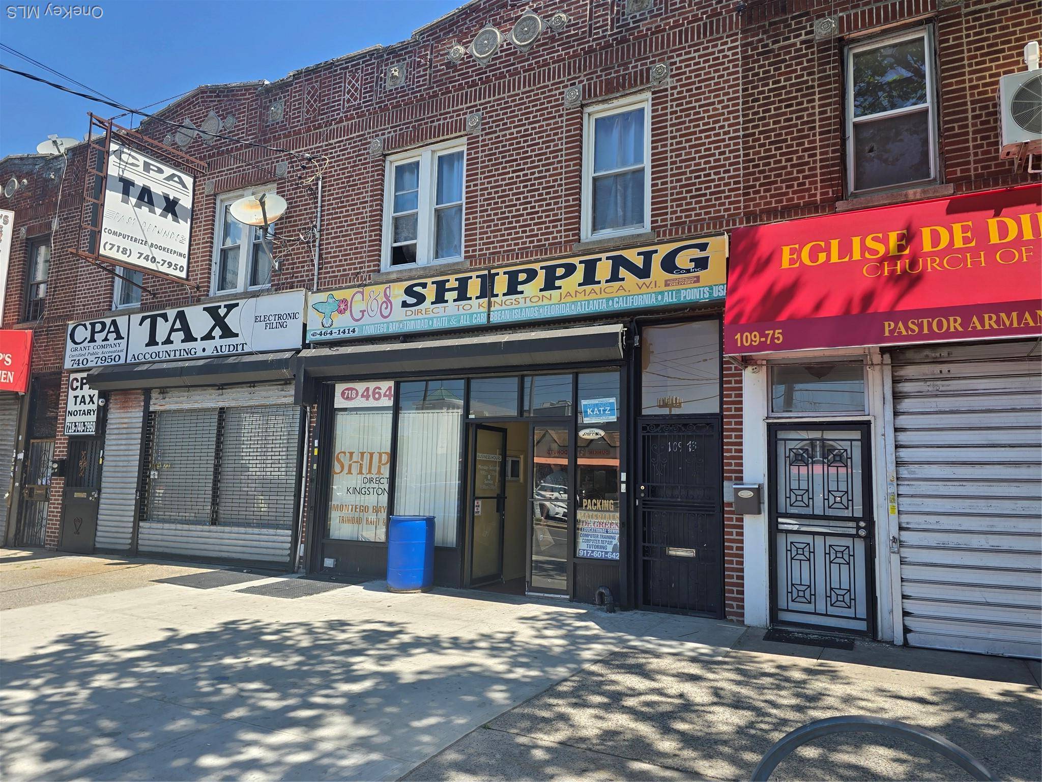 Edificio en Venta en Queens Village - Nueva York - EE. UU. - 3
