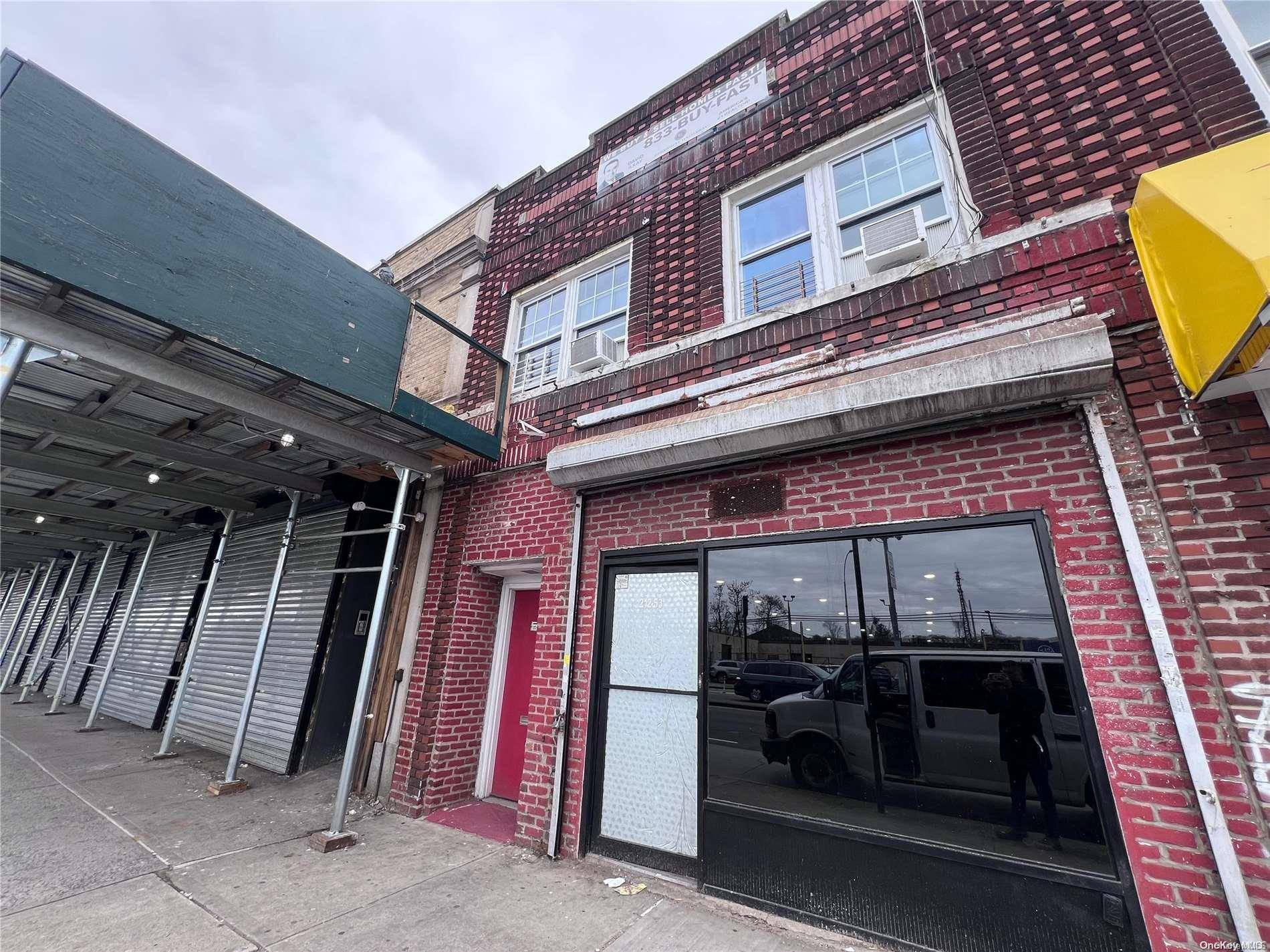 Edificio en Venta en Queens Village - Nueva York - EE. UU. - 3