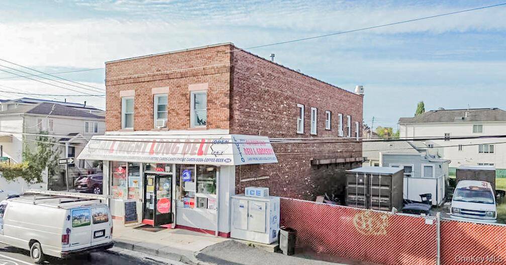 Prédio à Venda em Staten Island - Nova Iorque - EUA - 1
