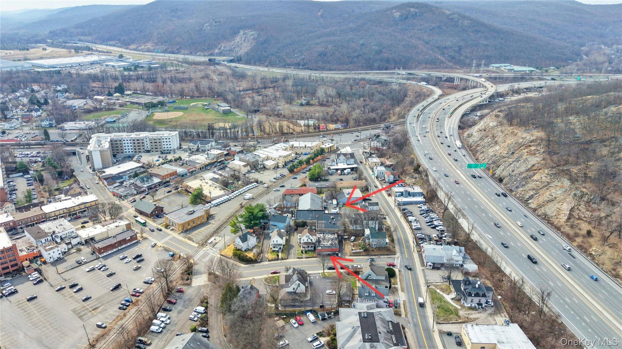 Prédio à Venda em Suffern - Nova Iorque - EUA - 4