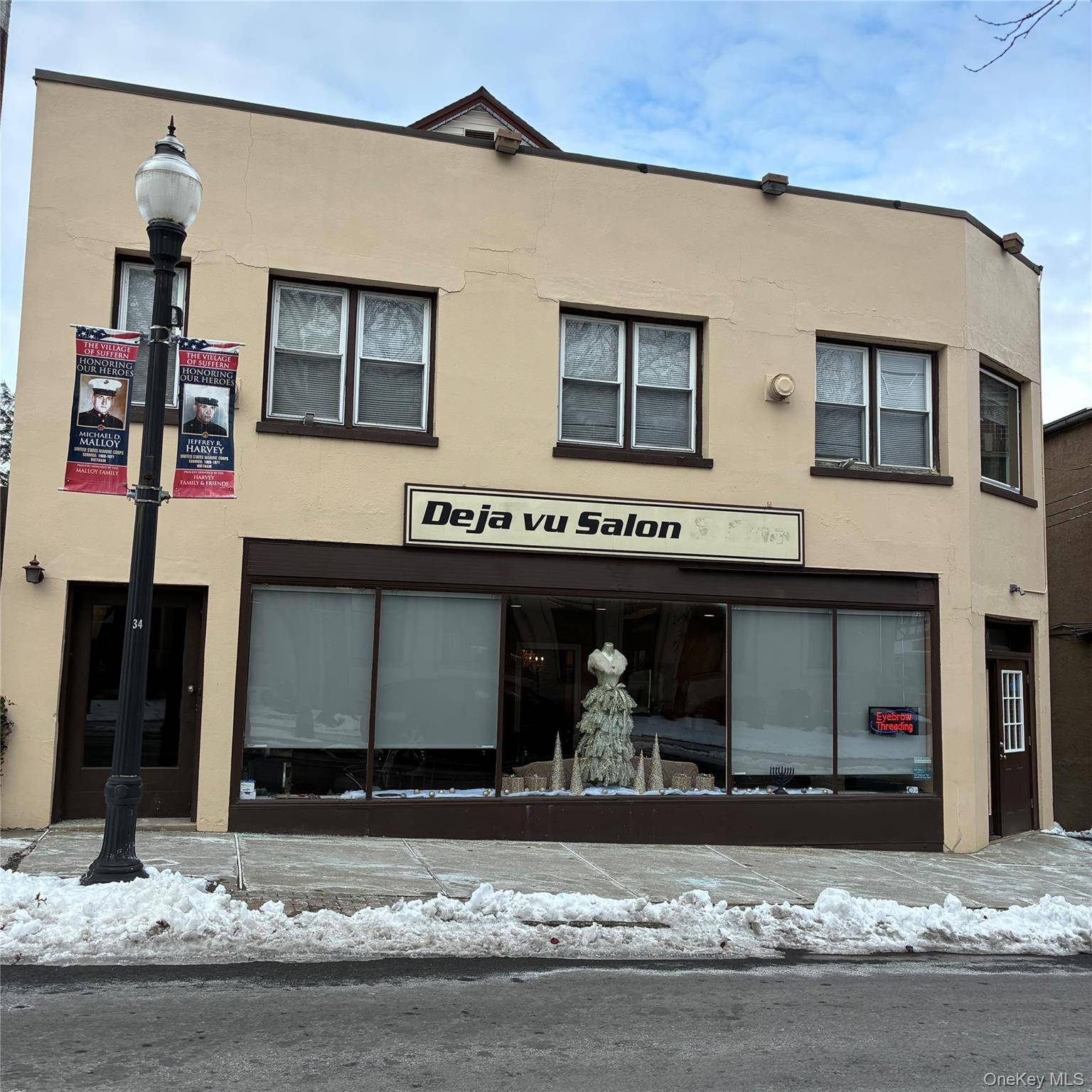 Prédio à Venda em Suffern - Nova Iorque - EUA - 1