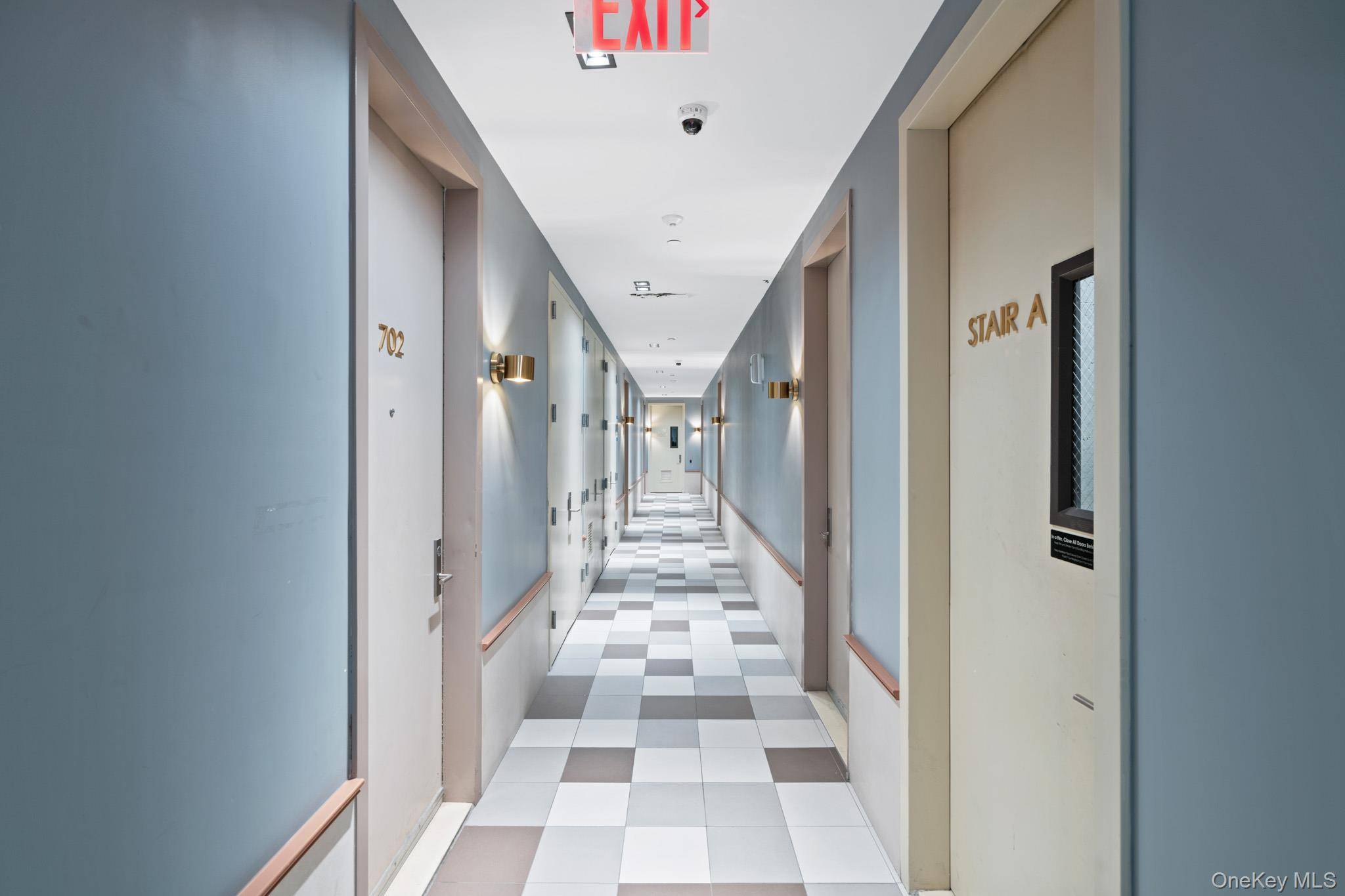 Residential Building for Sale in Flushing - 7