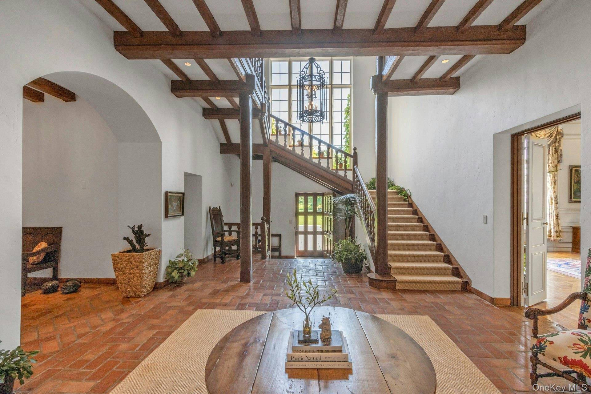 Propriedade de 19 Dormitórios à Venda em Tuxedo Park - 6