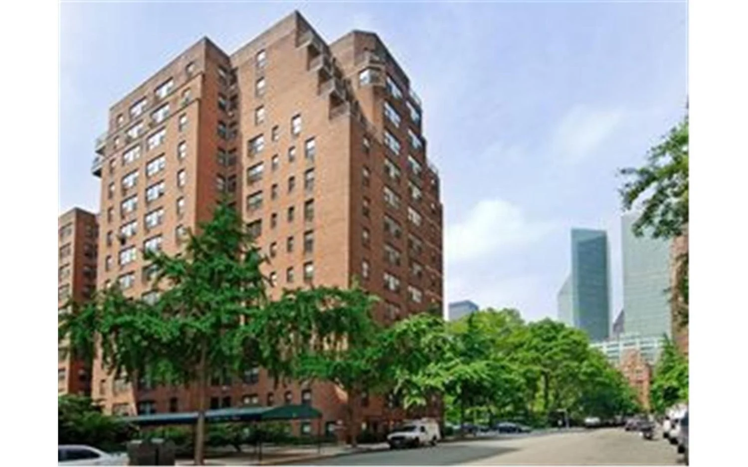Sala Comercial à Venda em 2 Tudor City Place – Manhattan – New York – NY - 7