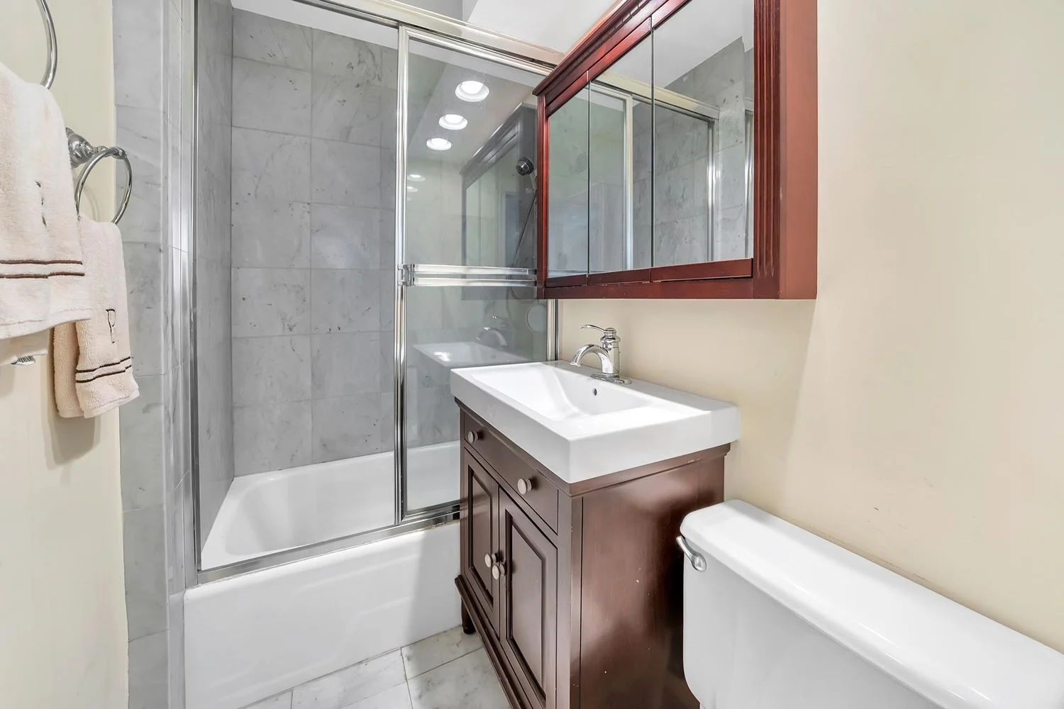 Studio à Venda em 225 East 36th Street – Manhattan, Nova Iorque – NY - 3