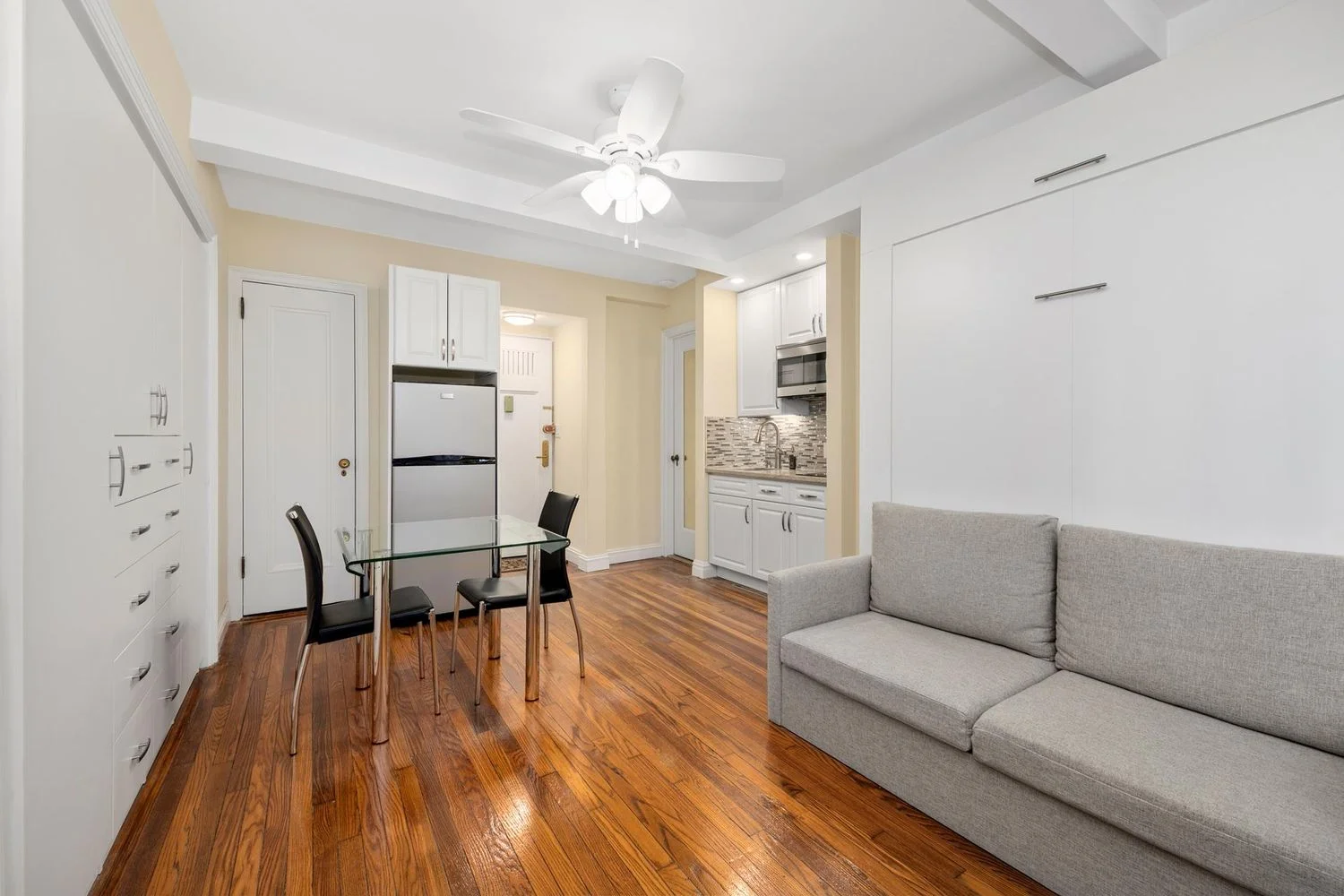 Studio for Sale at 25 Tudor City Place – Manhattan, New York – NY - 5