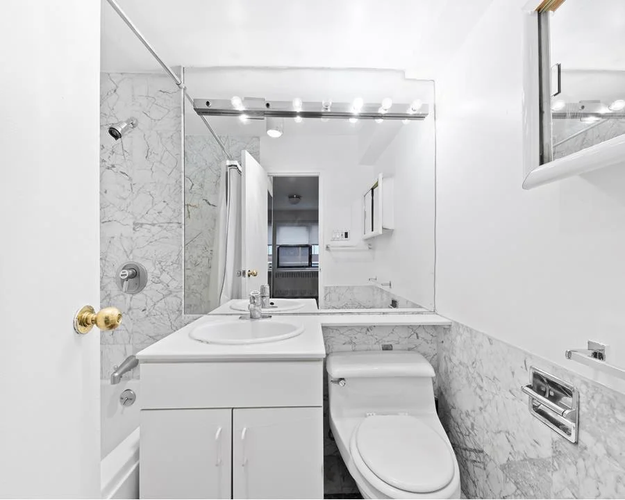 Studio à Venda em 333 East 75th Street – Manhattan, Nova Iorque – NY - 5
