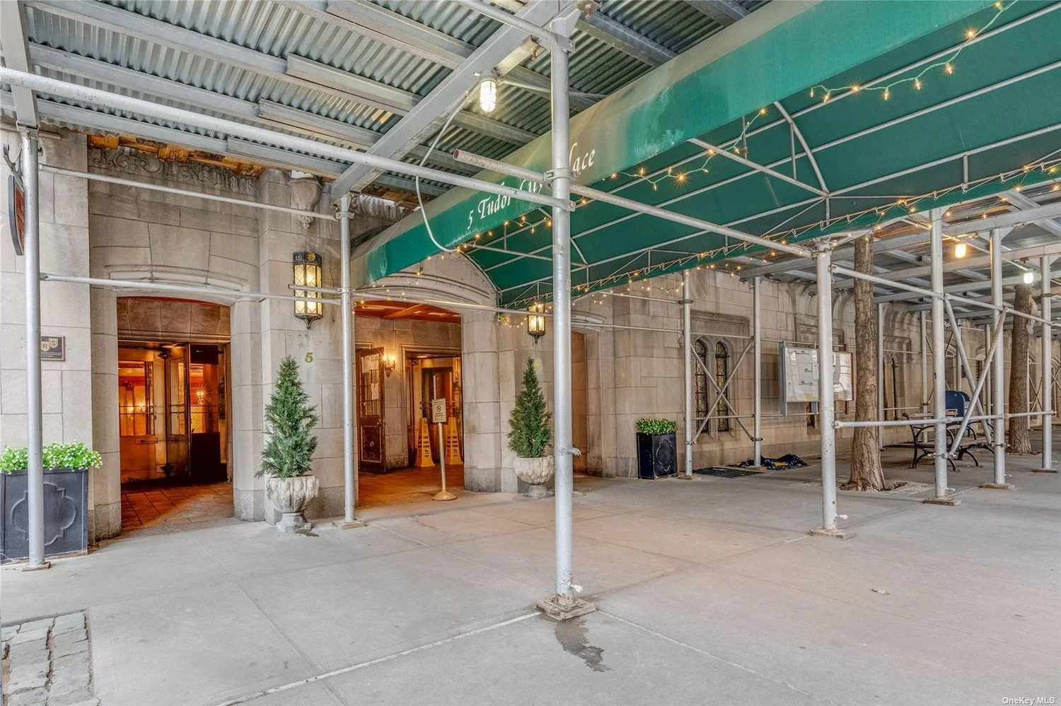 Studio à Venda em 5 Tudor City Place – Manhattan – New York – NY - 1