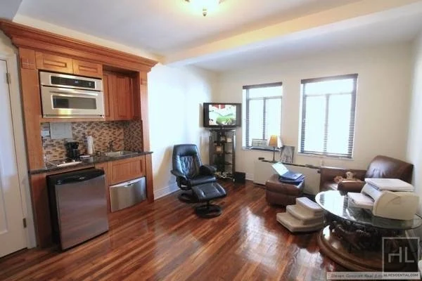 Studio à Venda em 5 Tudor City Place – Manhattan, Nova Iorque – NY - 1