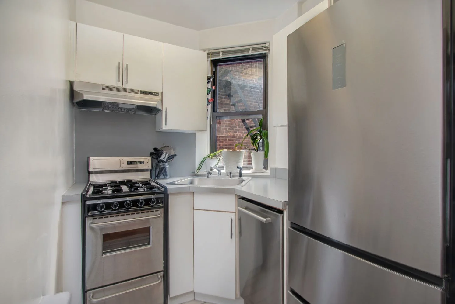 Studio for Sale at 54 East 8th Street – Manhattan – New York – NY - 5