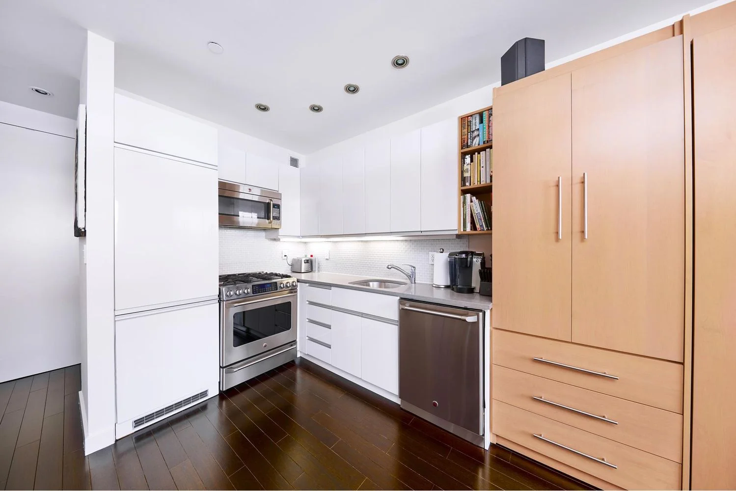 Studio for Sale in Manhattan Property – New York – NY - 2