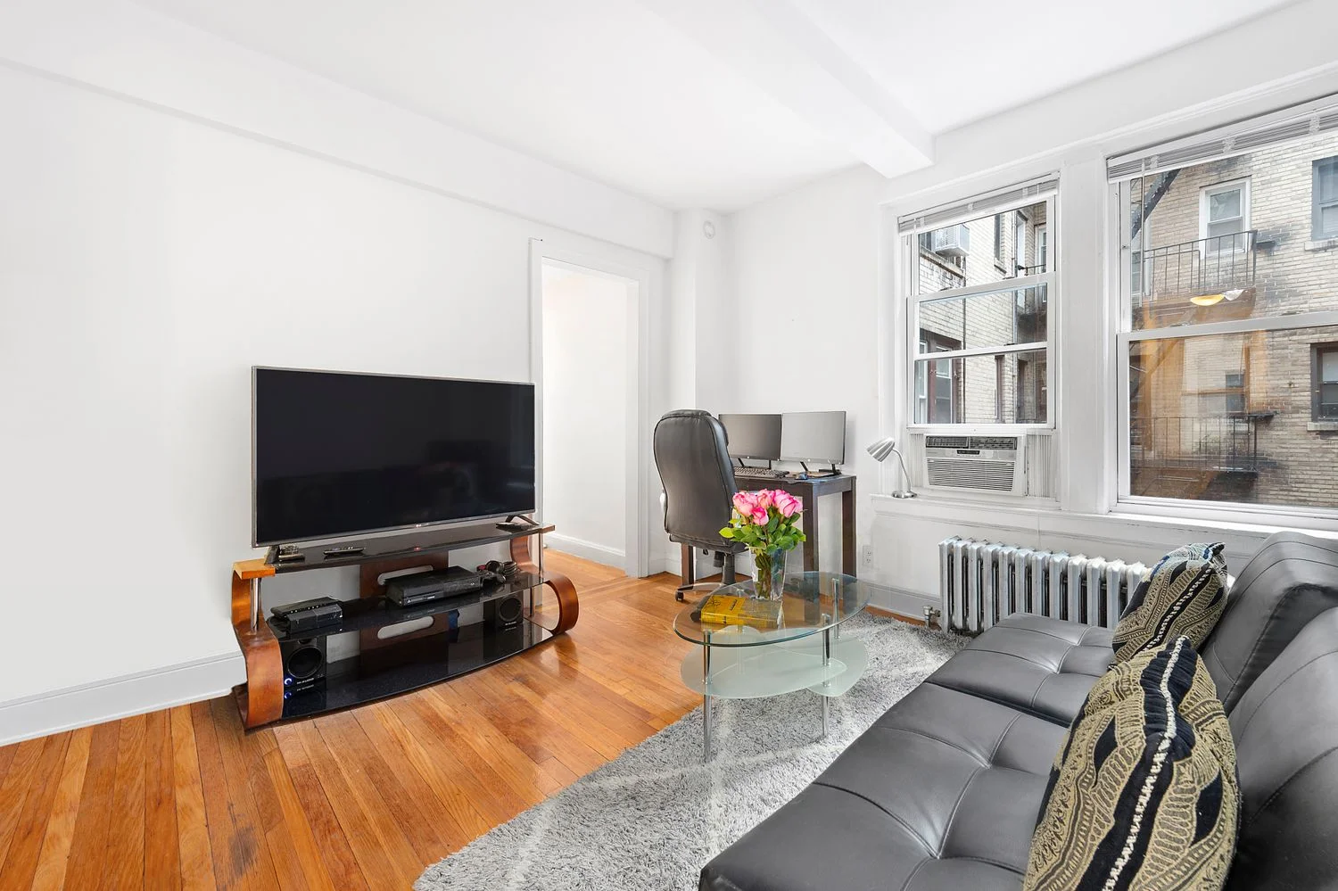 Studio for Sale in Manhattan – 21 East 54th Street – New York – NY - 6