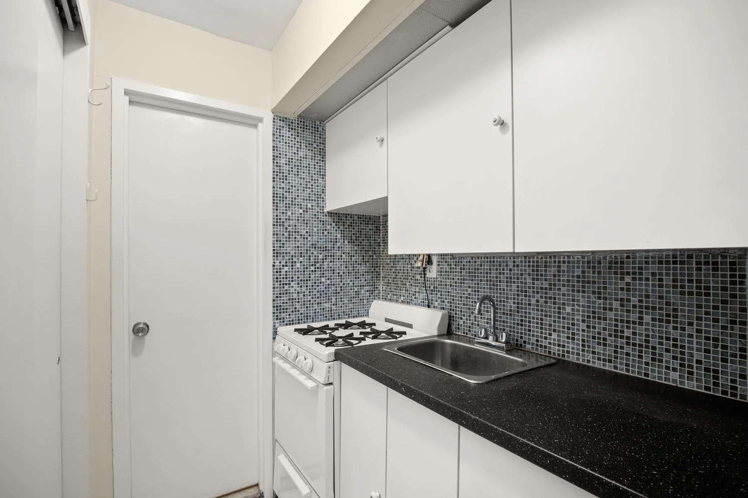 Studio à Venda em Manhattan – 431 East 82nd Street – Nova Iorque – NY - 5