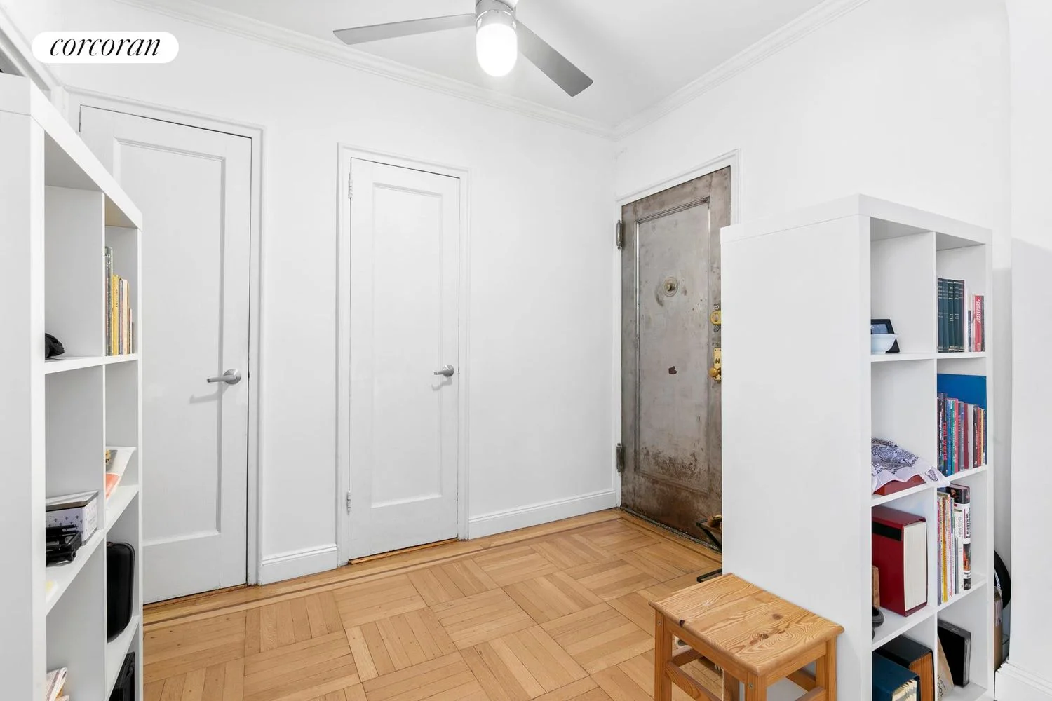 Studio for Sale in Manhattan – 96 Arden Street – New York – NY - 4
