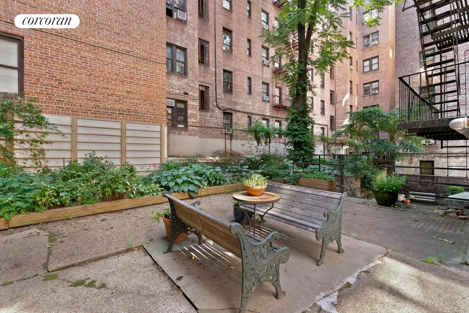 Studio for Sale in Manhattan – 96 Arden Street – New York – NY - 7
