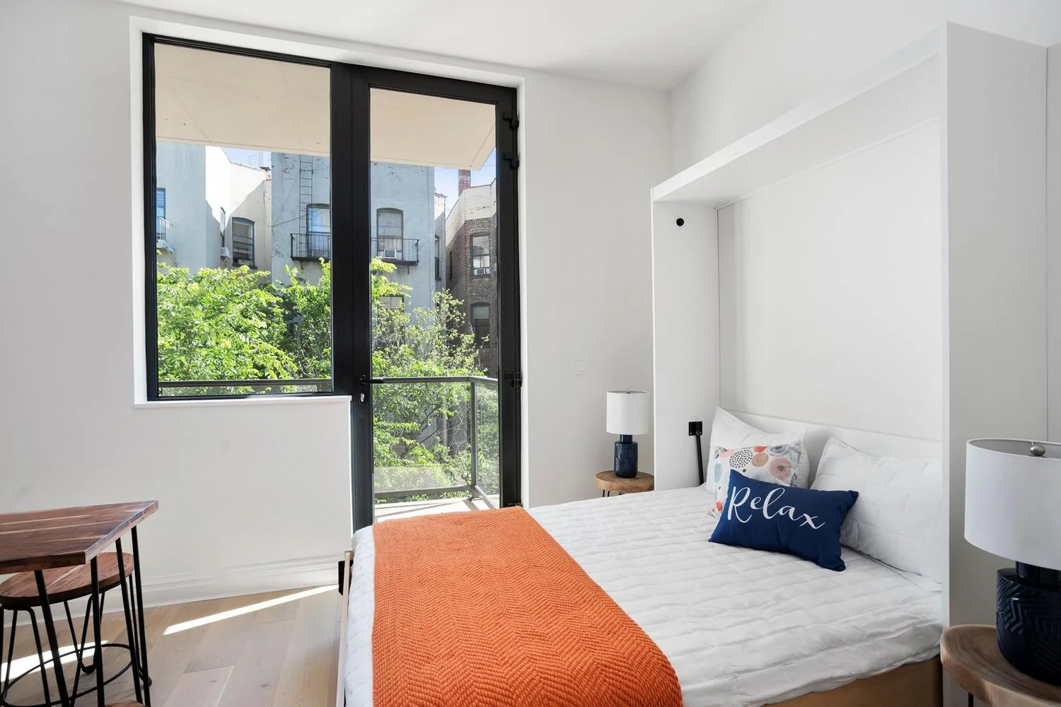 Studio for Sale in Manhattan – New York, NY - 1