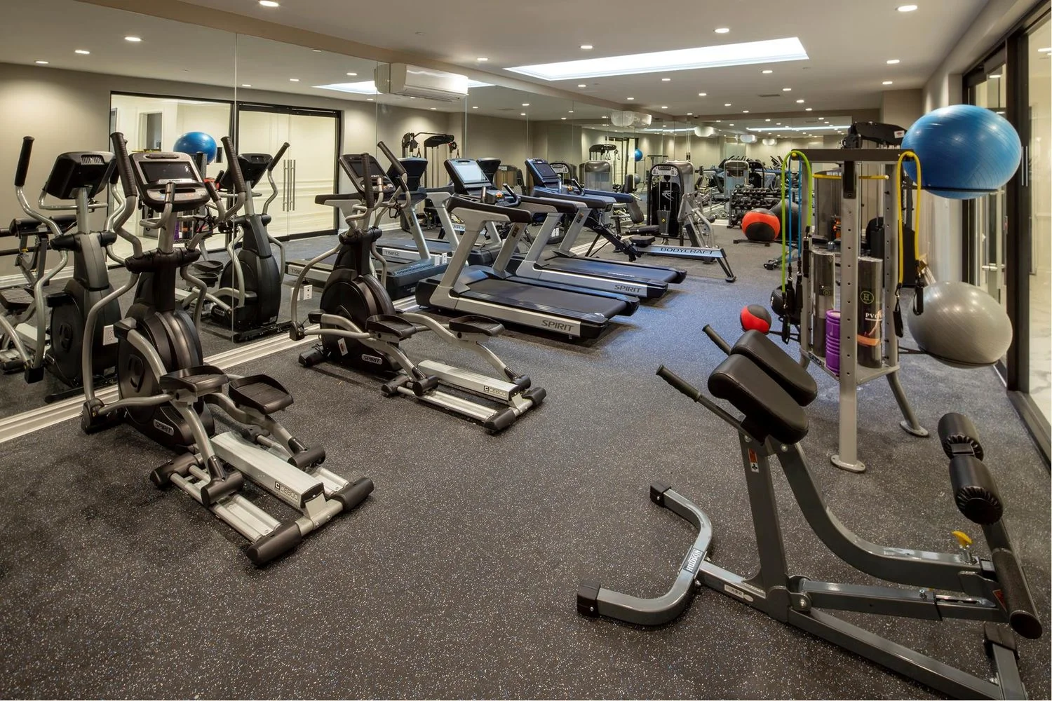 Studio for Sale in Manhattan – New York, NY - 6