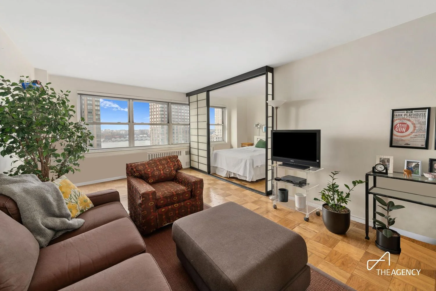Studio for Sale in Manhattan – New York, NY - 1